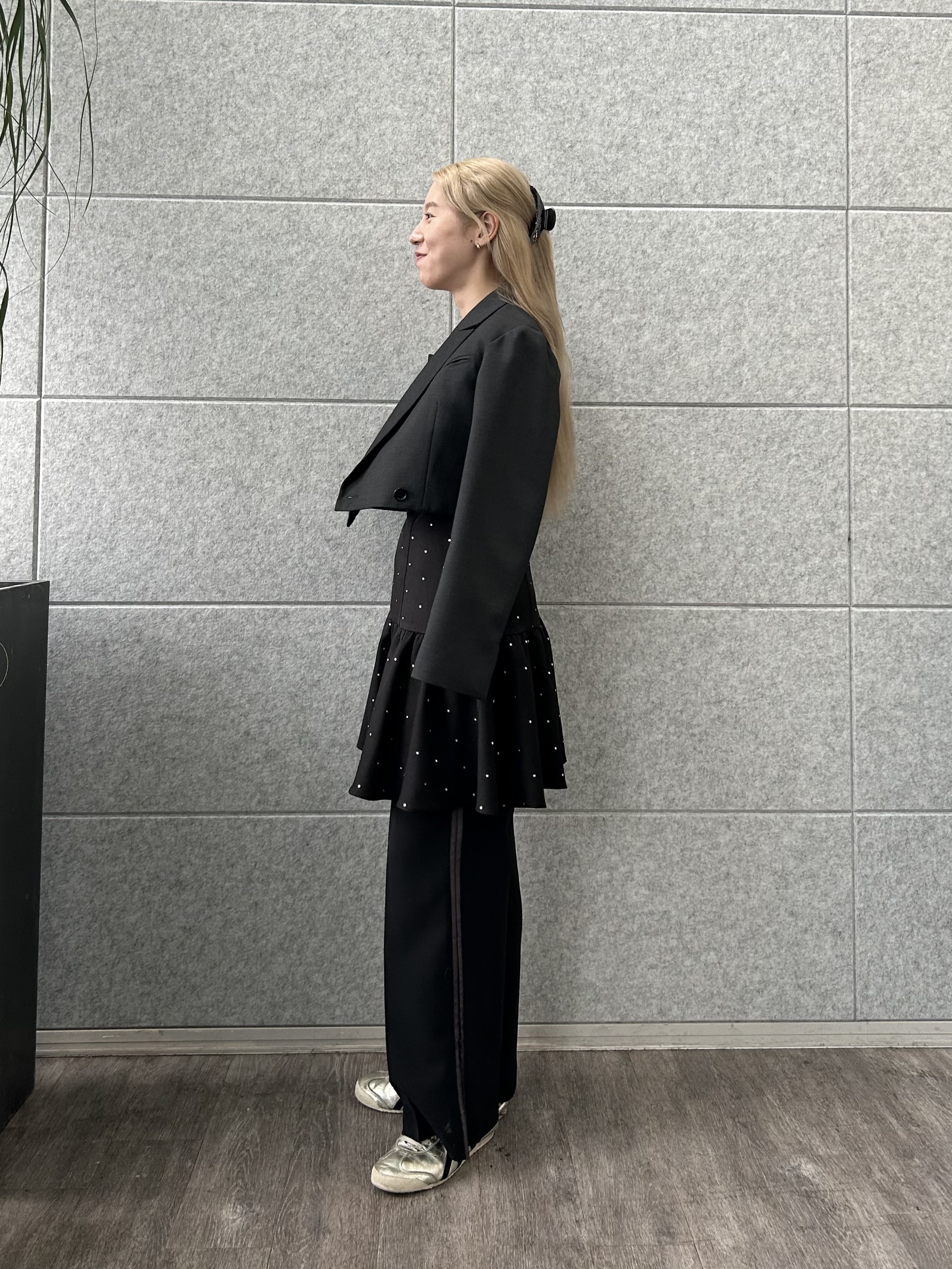 honoka Aさんの「CODE A｜ribboned tailor jacket」を使ったコーディネート