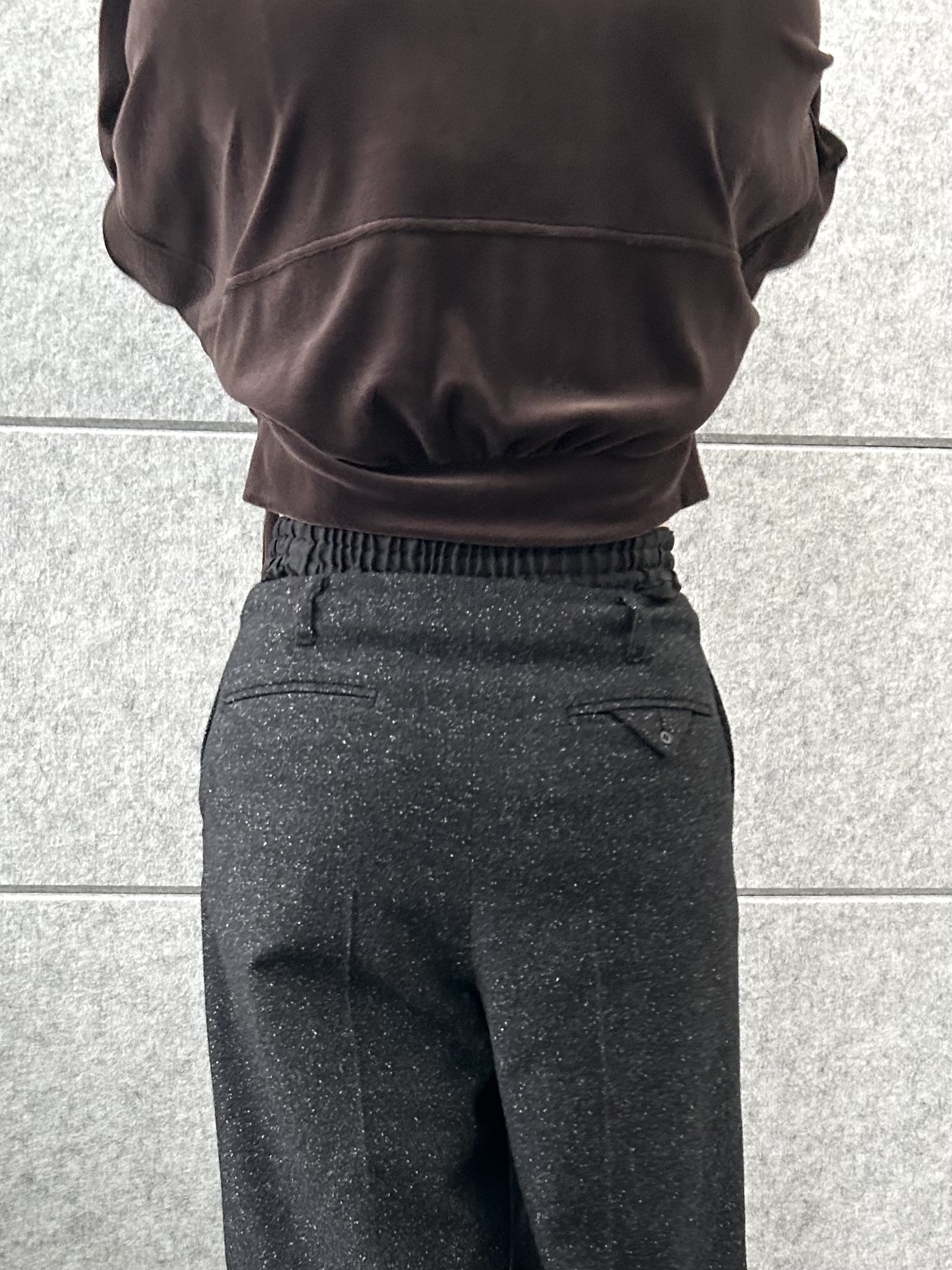 honoka Aさんの「CODE A｜velour cropped hoodie」を使ったコーディネート