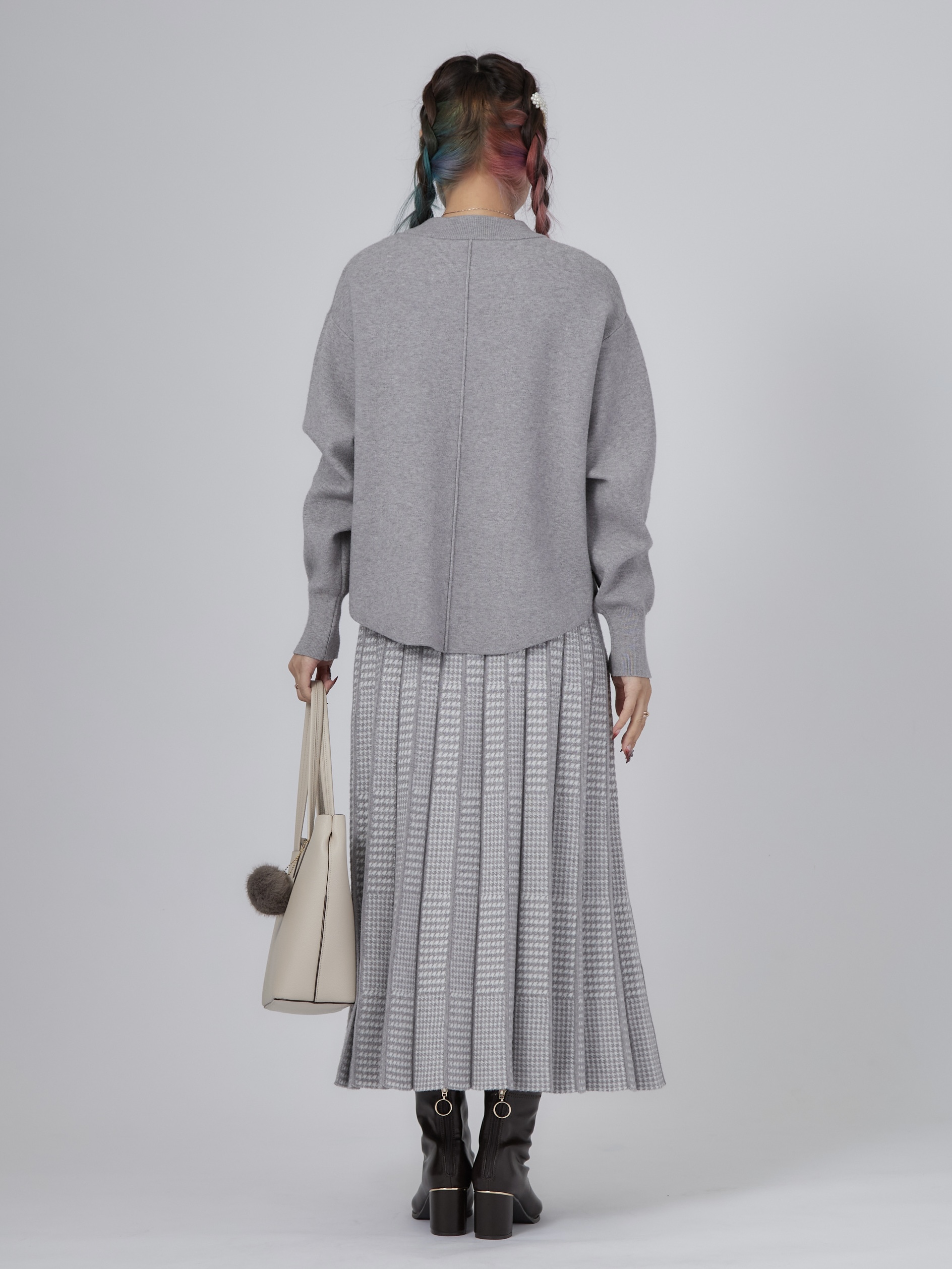 ゆゆさんの「SHOO･LA･RUE｜ストレッチブーツ」を使ったコーディネート