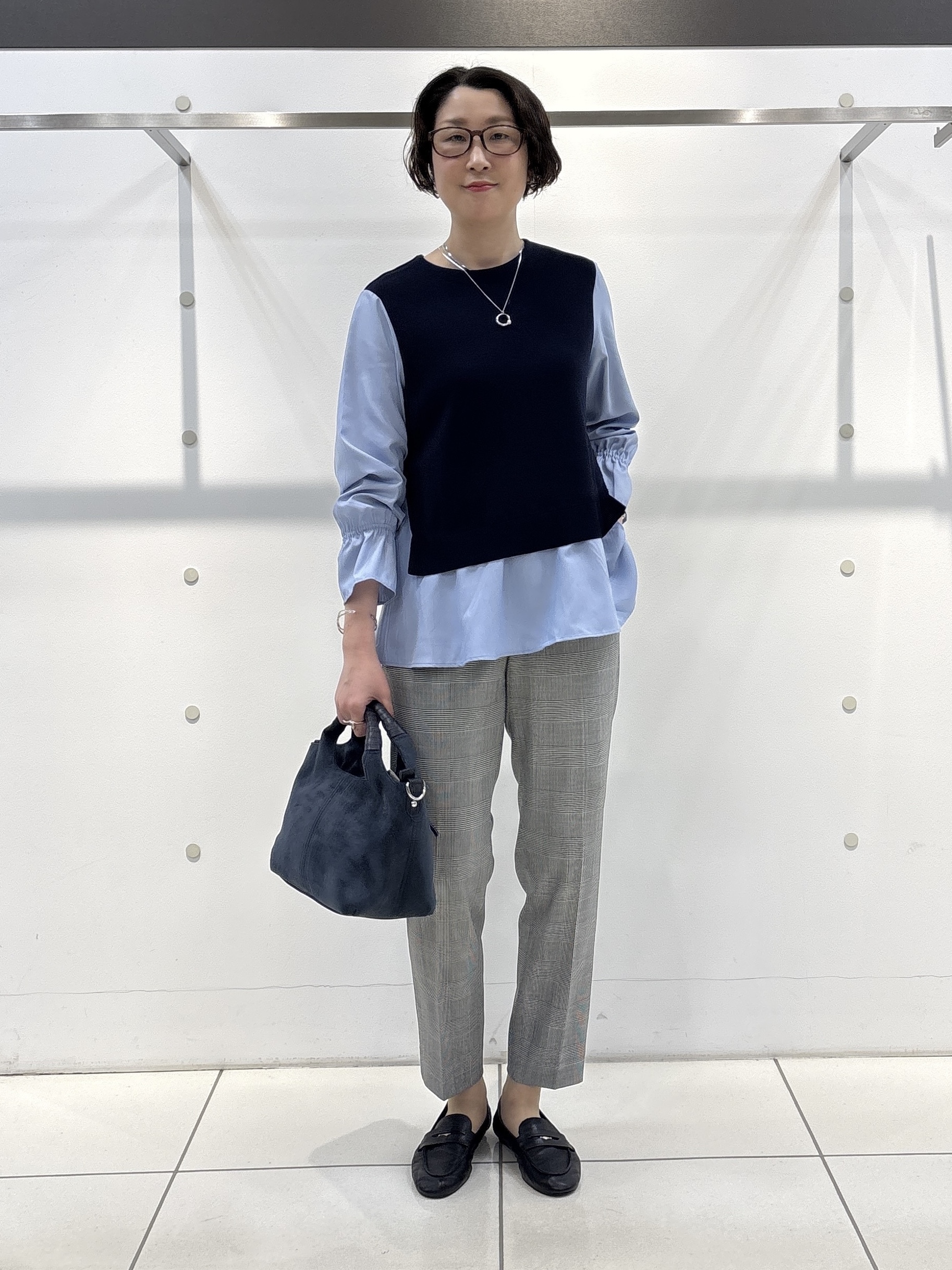 yuriさんの「INDIVI｜【洗える／1枚でコーデ完成】重ね着風ニットトップス」を使ったコーディネート
