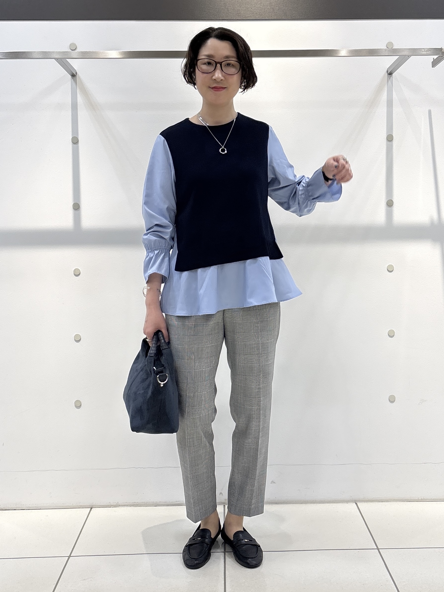 yuriさんの「INDIVI｜【洗える／1枚でコーデ完成】重ね着風ニットトップス」を使ったコーディネート
