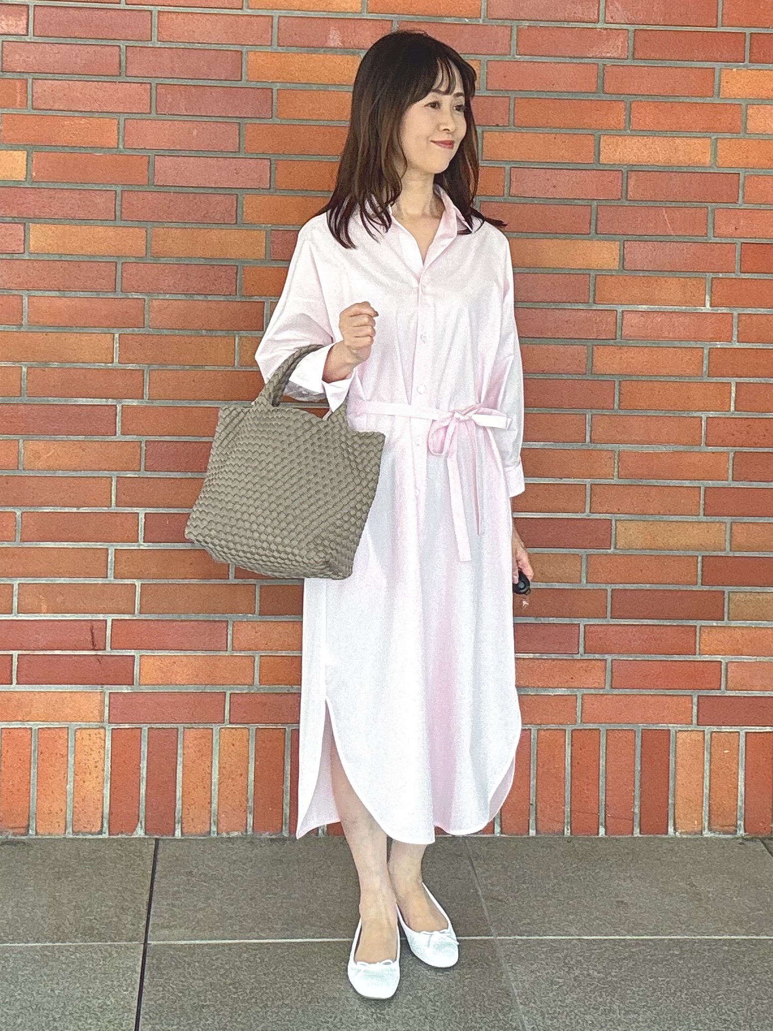 makiさんの「UNTITLED｜ロングシャツワンピース」を使ったコーディネート