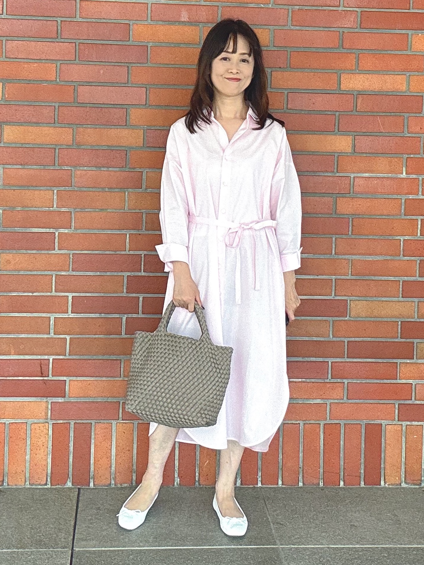 makiさんの「UNTITLED｜ロングシャツワンピース」を使ったコーディネート