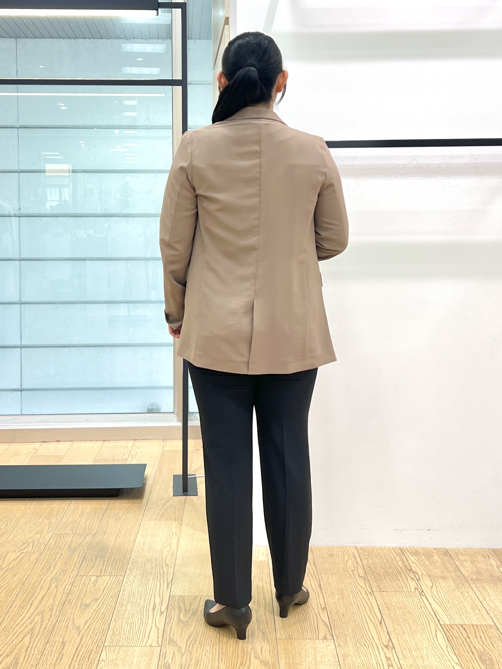shimaさんの「INDIVI｜【初秋/UVケア/着る日傘】ダブルジャケット」を使ったコーディネート