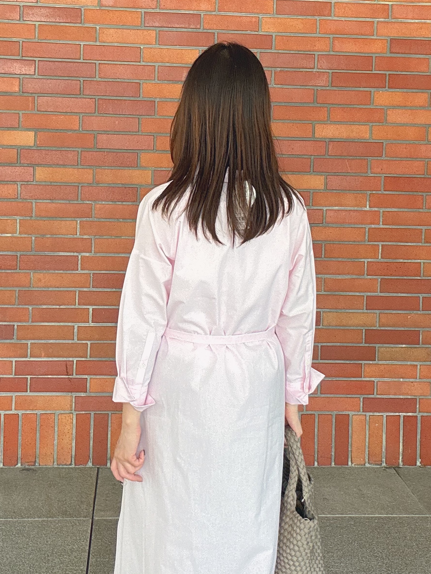 makiさんの「UNTITLED｜ロングシャツワンピース」を使ったコーディネート