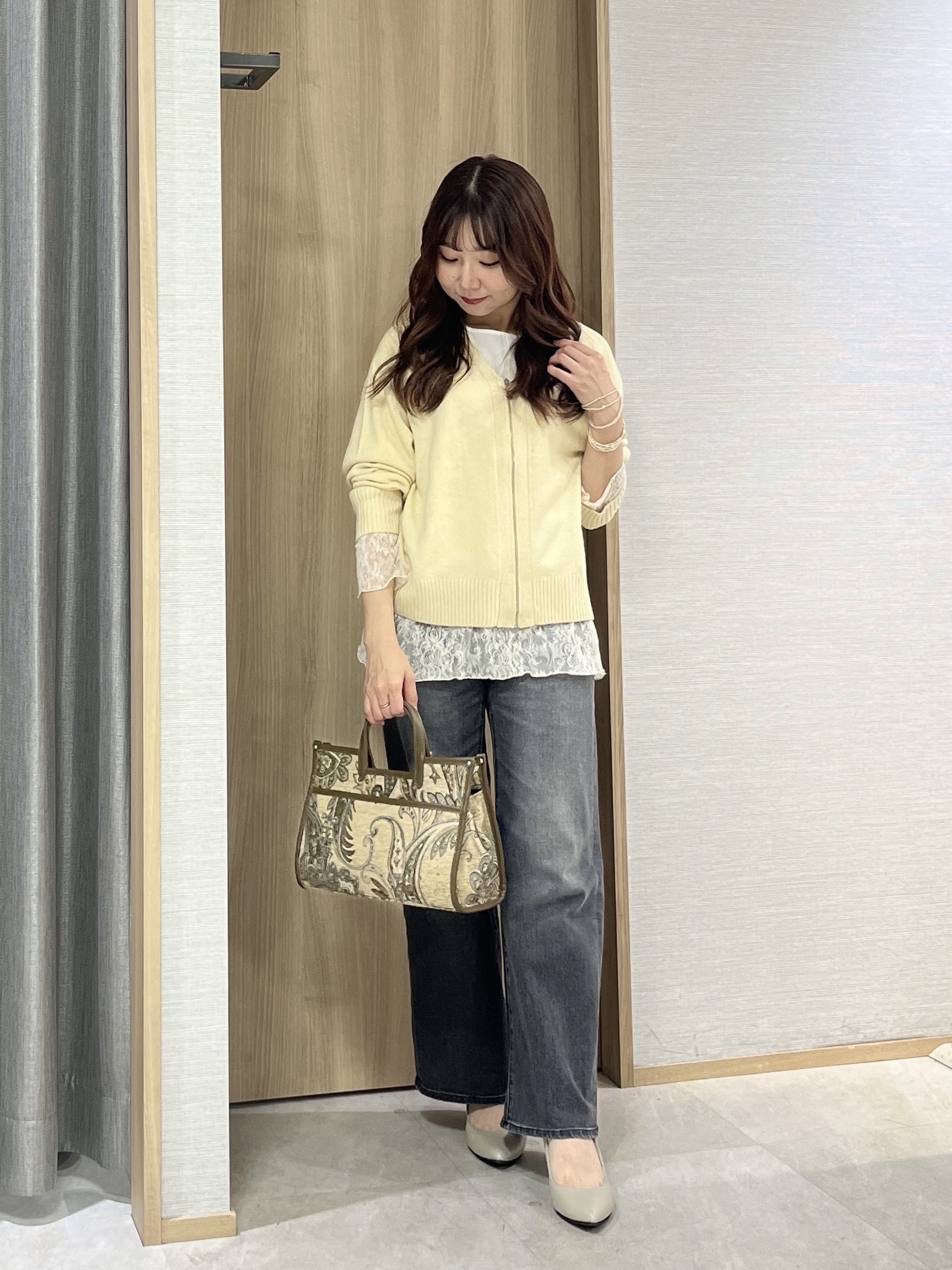 KAHOさんの「UNTITLED｜【アンサンブル可/秋羽織り】杢調ジップカーディガン」を使ったコーディネート
