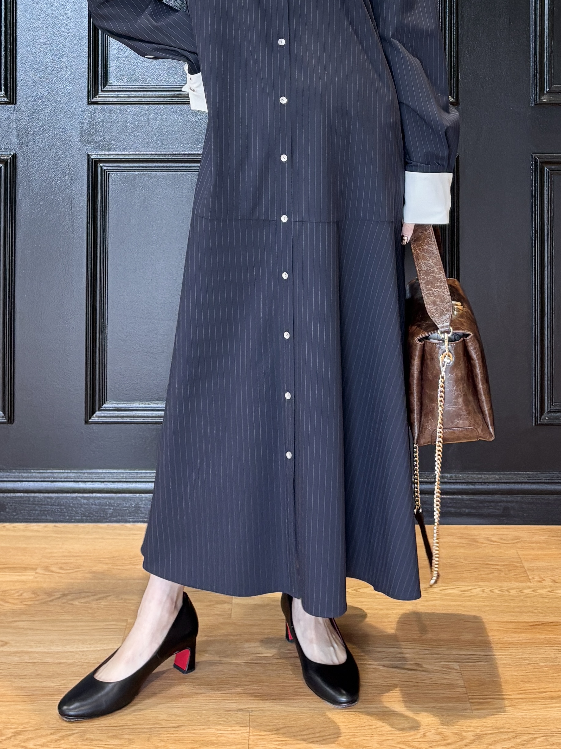 清水夏姫さんの「DRESSTERIOR｜オーバーラップサークルシュシュ」を使ったコーディネート