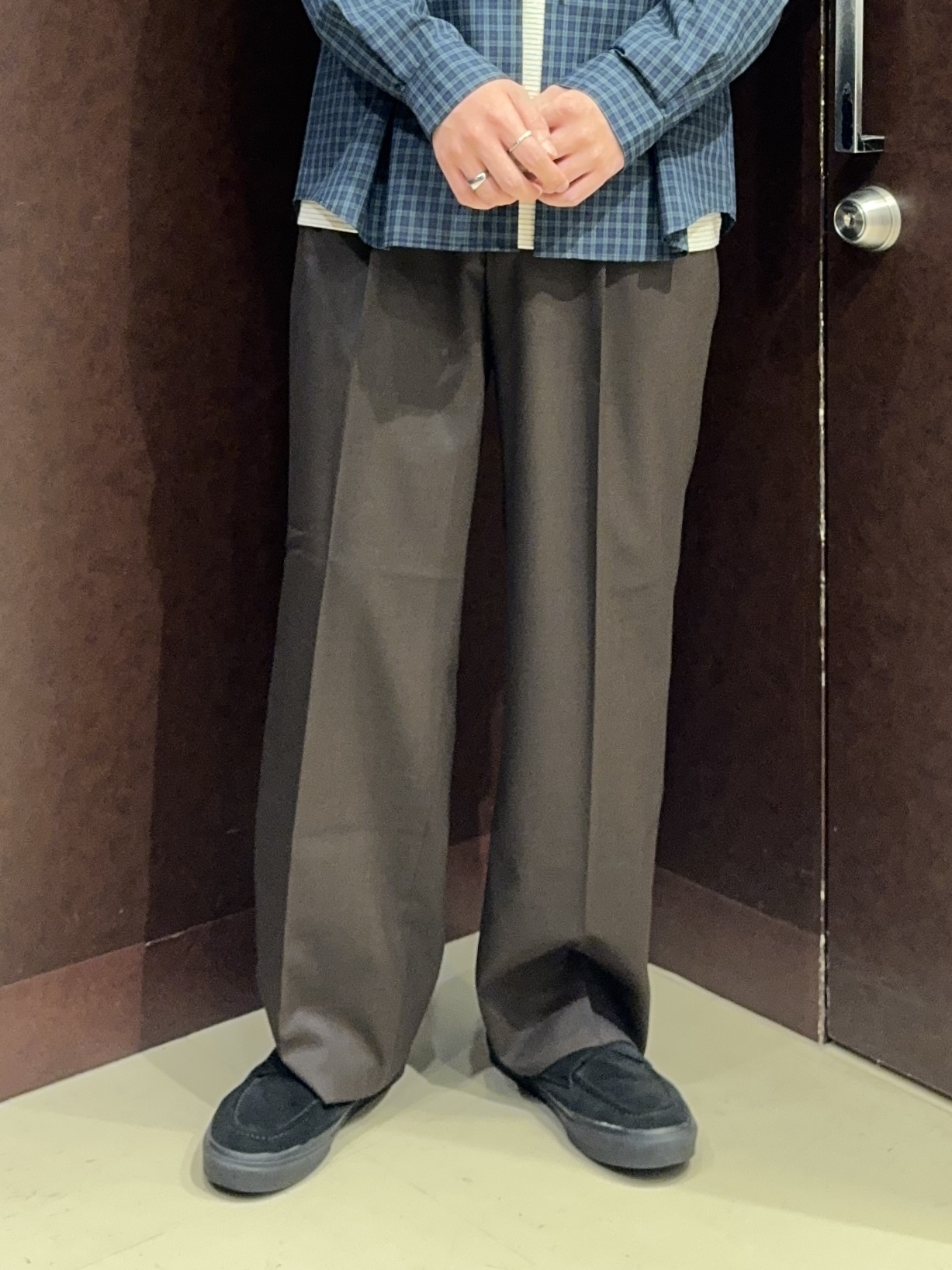 shuheiさんの「TAKEO KIKUCHI｜【日本製/Sサイズ～】リラックスフィットシャツ」を使ったコーディネート