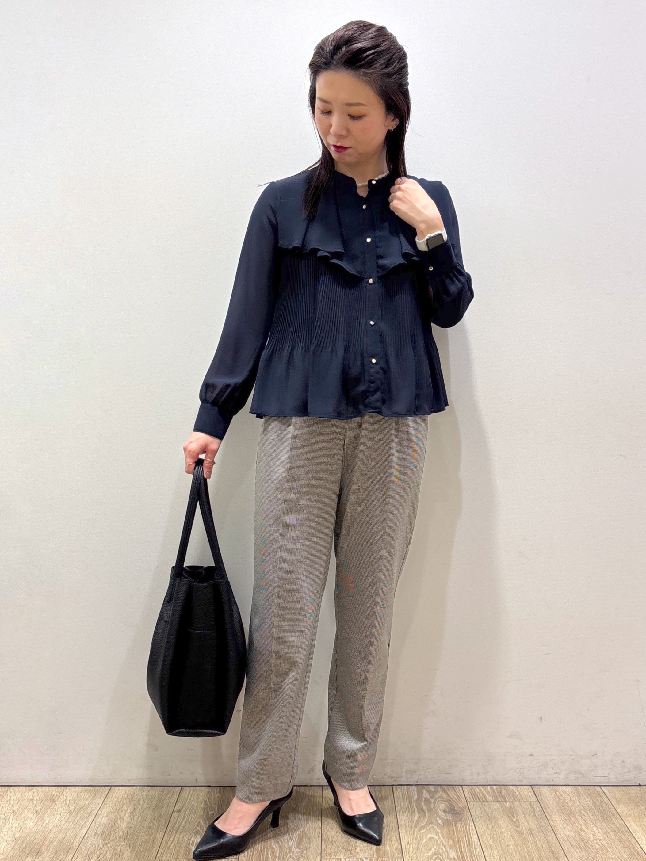 mameさんの「index｜フェザーニットペプラムジレ【洗濯機OK】」を使ったコーディネート