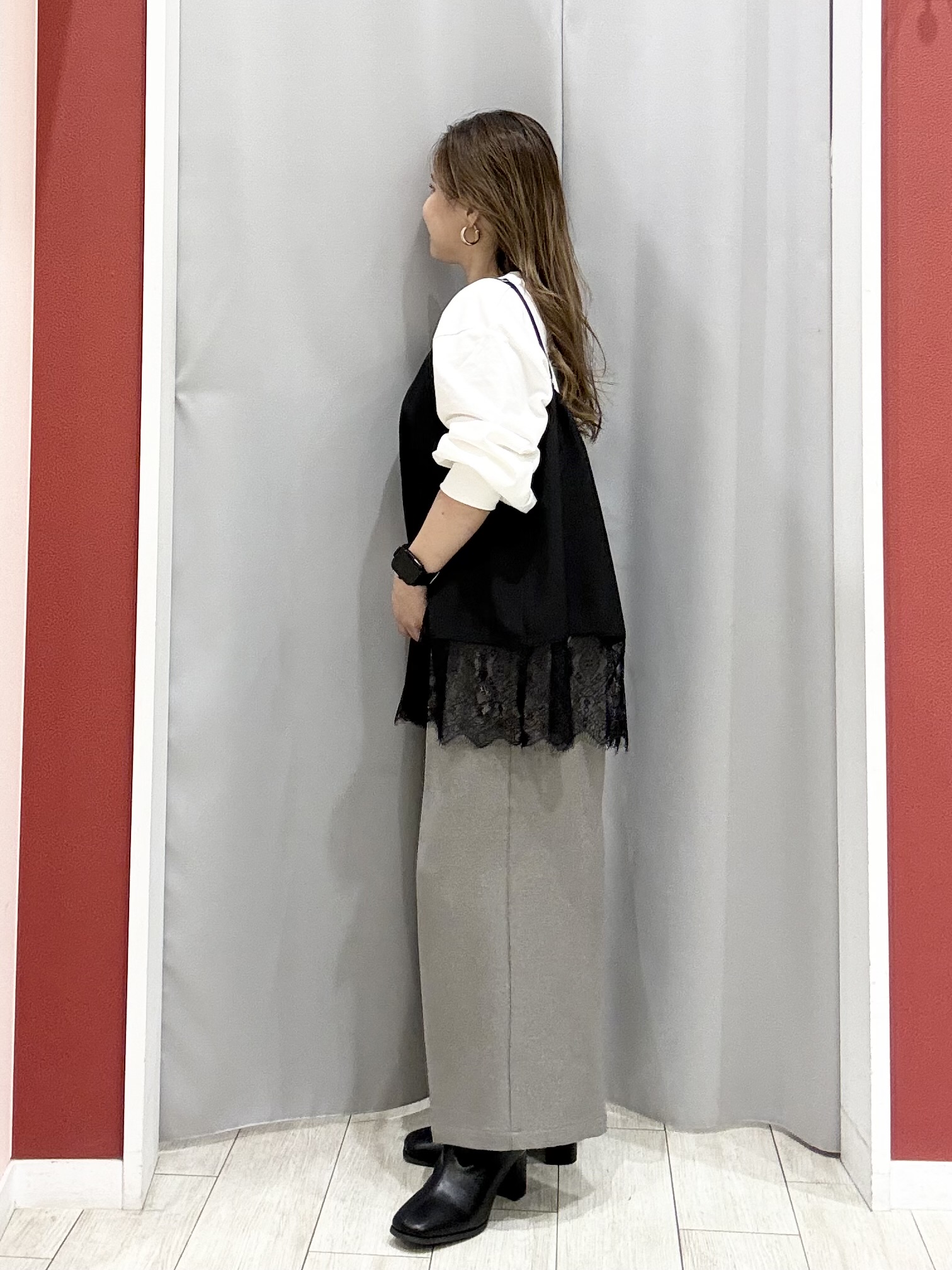 shioさんの「SHOO･LA･RUE｜【洗濯後しわになりにくい/S-LL】気分で選ぶ 大人のデイリー使いに ベーシックシャツ」を使ったコーディネート