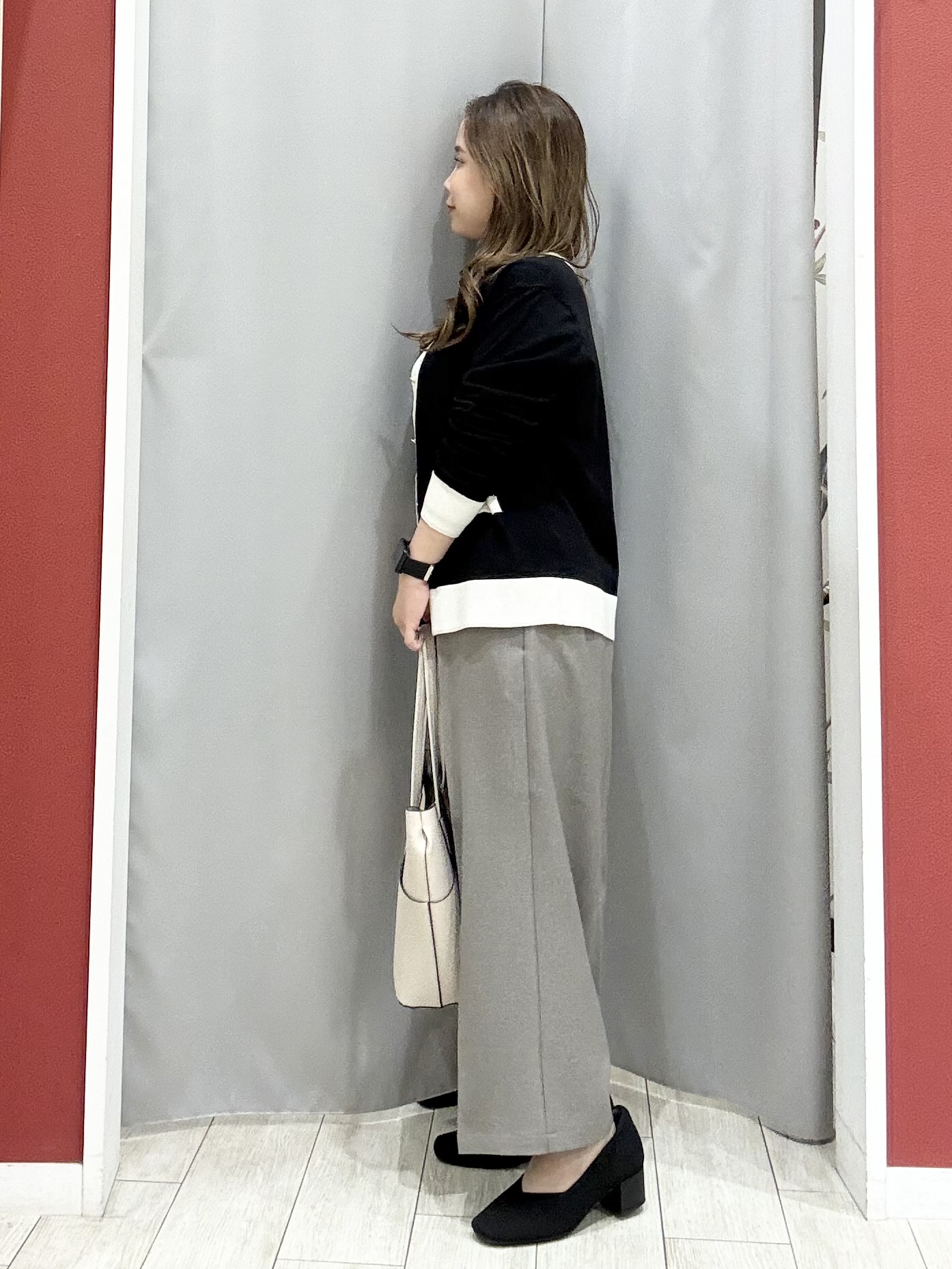 shioさんの「SHOO･LA･RUE｜【S-LL/洗濯機可】さりげないラメと配色がアクセントになる クルーネックニット」を使ったコーディネート