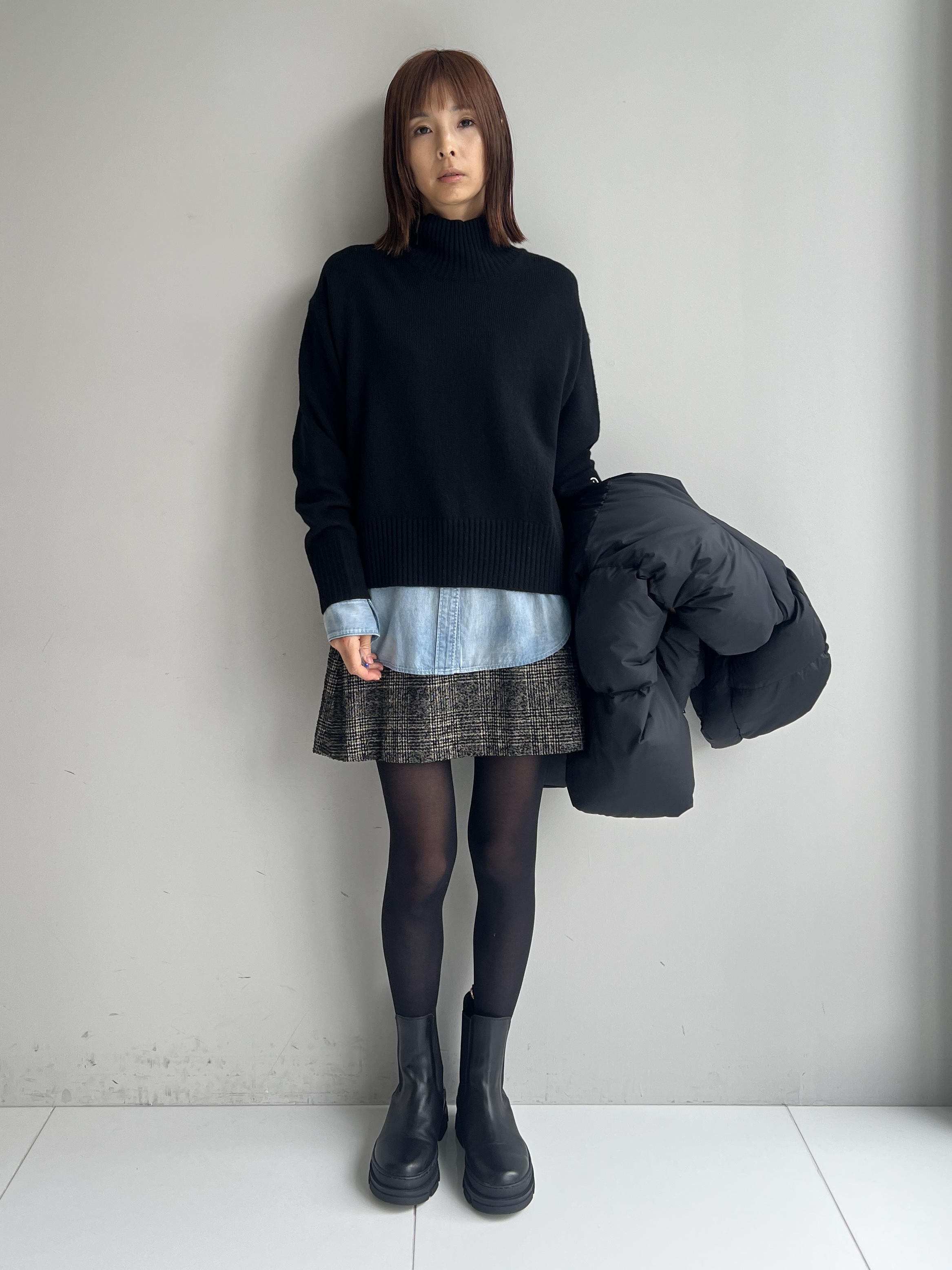 misaさんの「DRESSTERIOR｜【涼しく着映え】シアーデニムシャツ」を使ったコーディネート