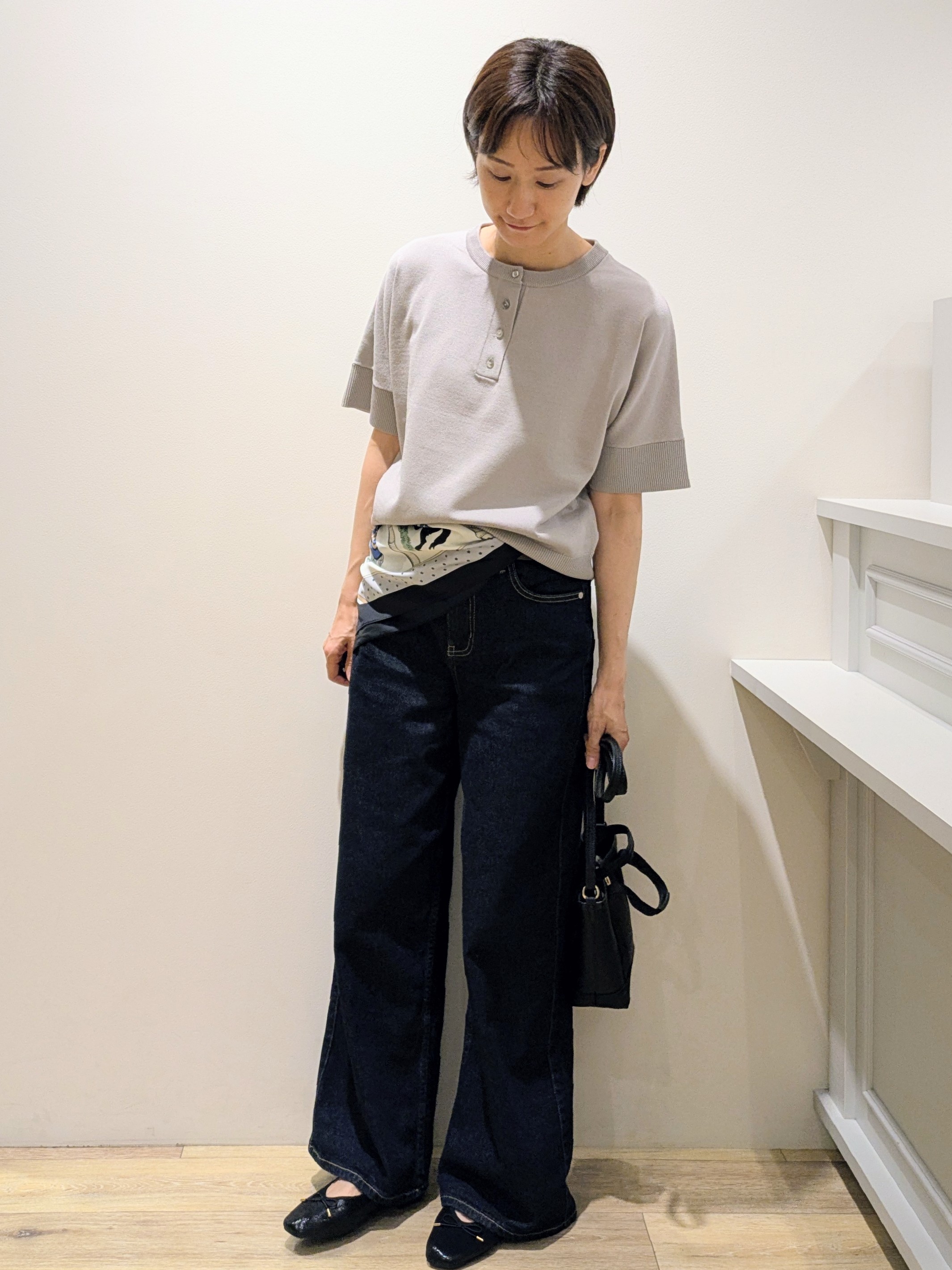 miuraさんの「OPAQUE.CLIP｜【森絵梨佳さん着用】2WAY衿ドッキングニット《洗濯機OK》」を使ったコーディネート