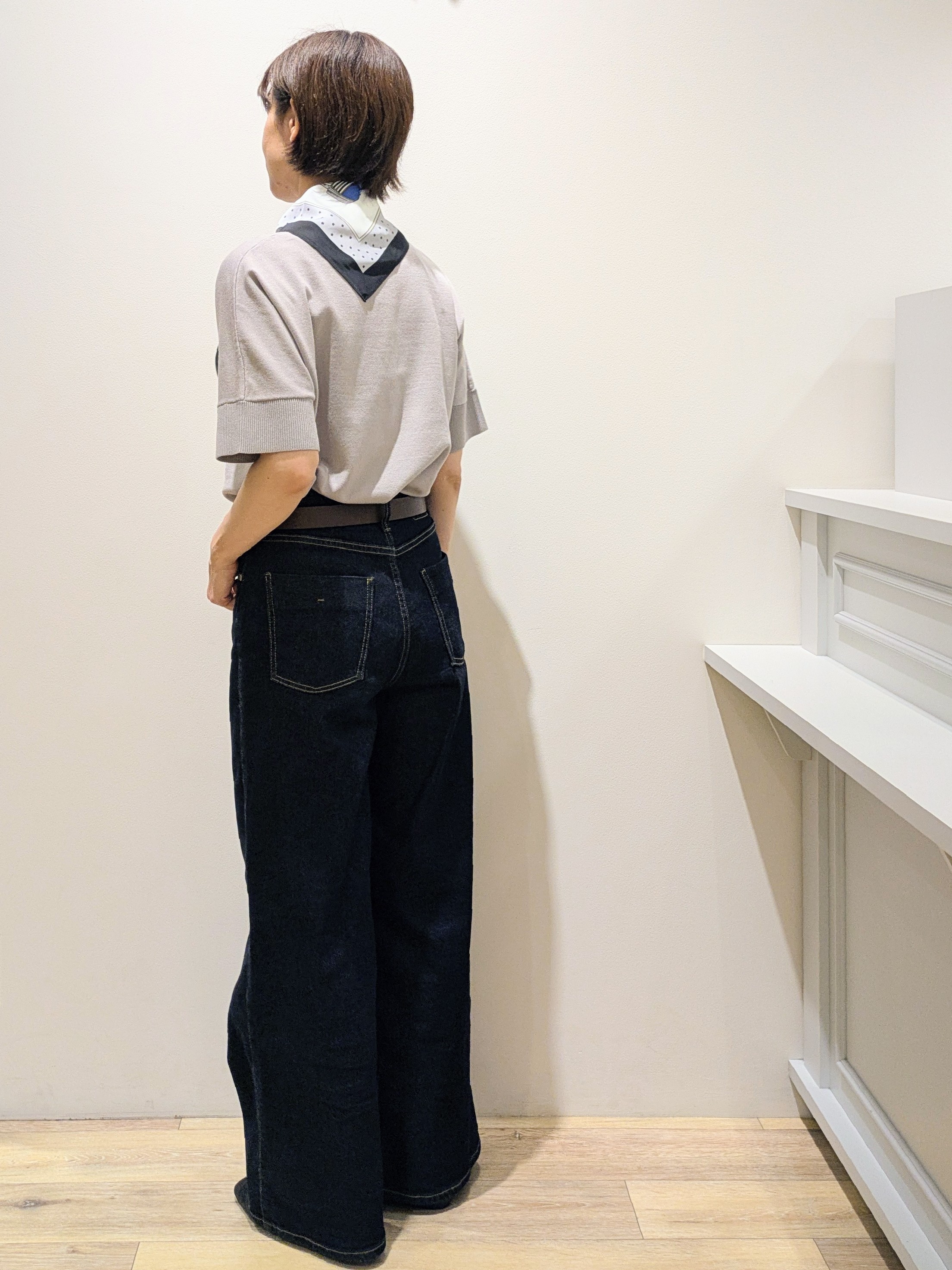 miuraさんの「OPAQUE.CLIP｜【森絵梨佳さん着用】2WAY衿ドッキングニット《洗濯機OK》」を使ったコーディネート