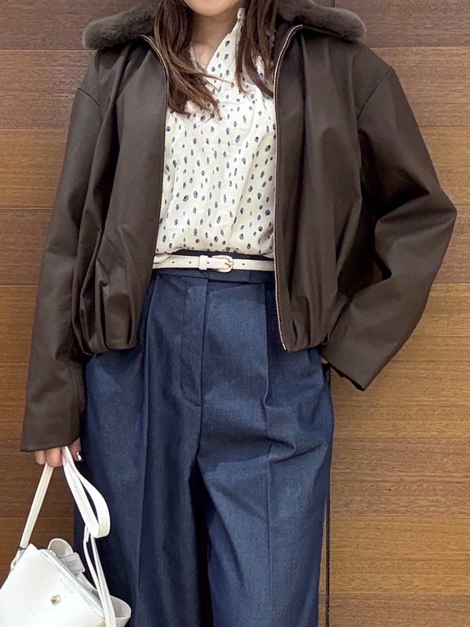 maichiさんの「OPAQUE.CLIP｜フェイクファー衿付き マットレザー調ブルゾン【洗える】」を使ったコーディネート