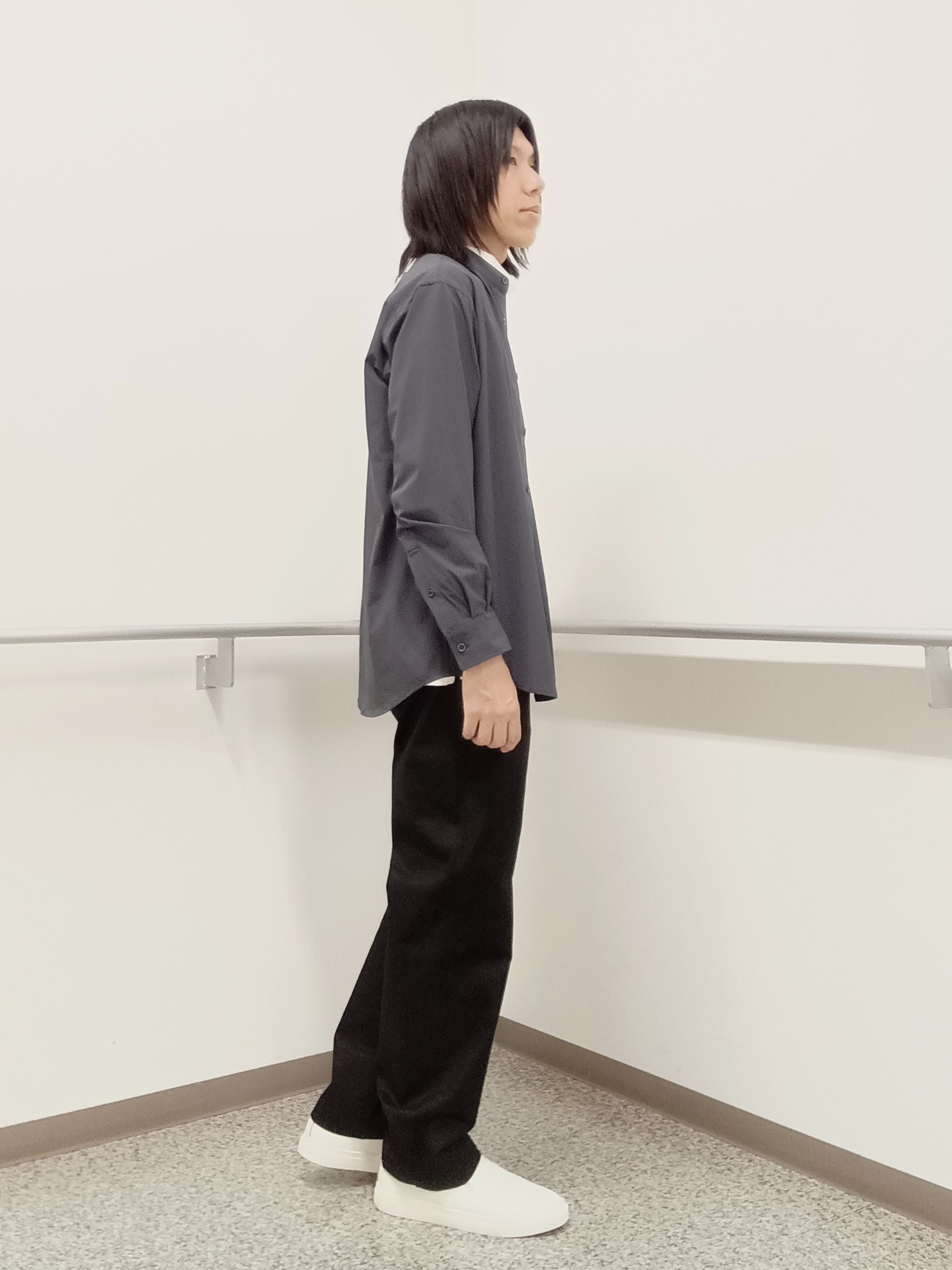 moritaさんの「TAKEO KIKUCHI｜3Dナイロンストレッチ バンドカラーシャツ」を使ったコーディネート