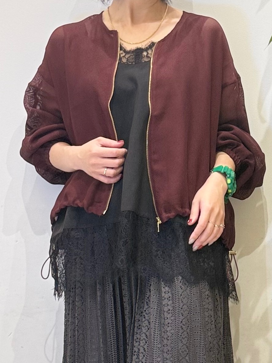 misakiさんの「SHOO･LA･RUE｜【通気性〇/セットアップ可/洗濯機可】メッシュドルマン ジップブルゾン」を使ったコーディネート