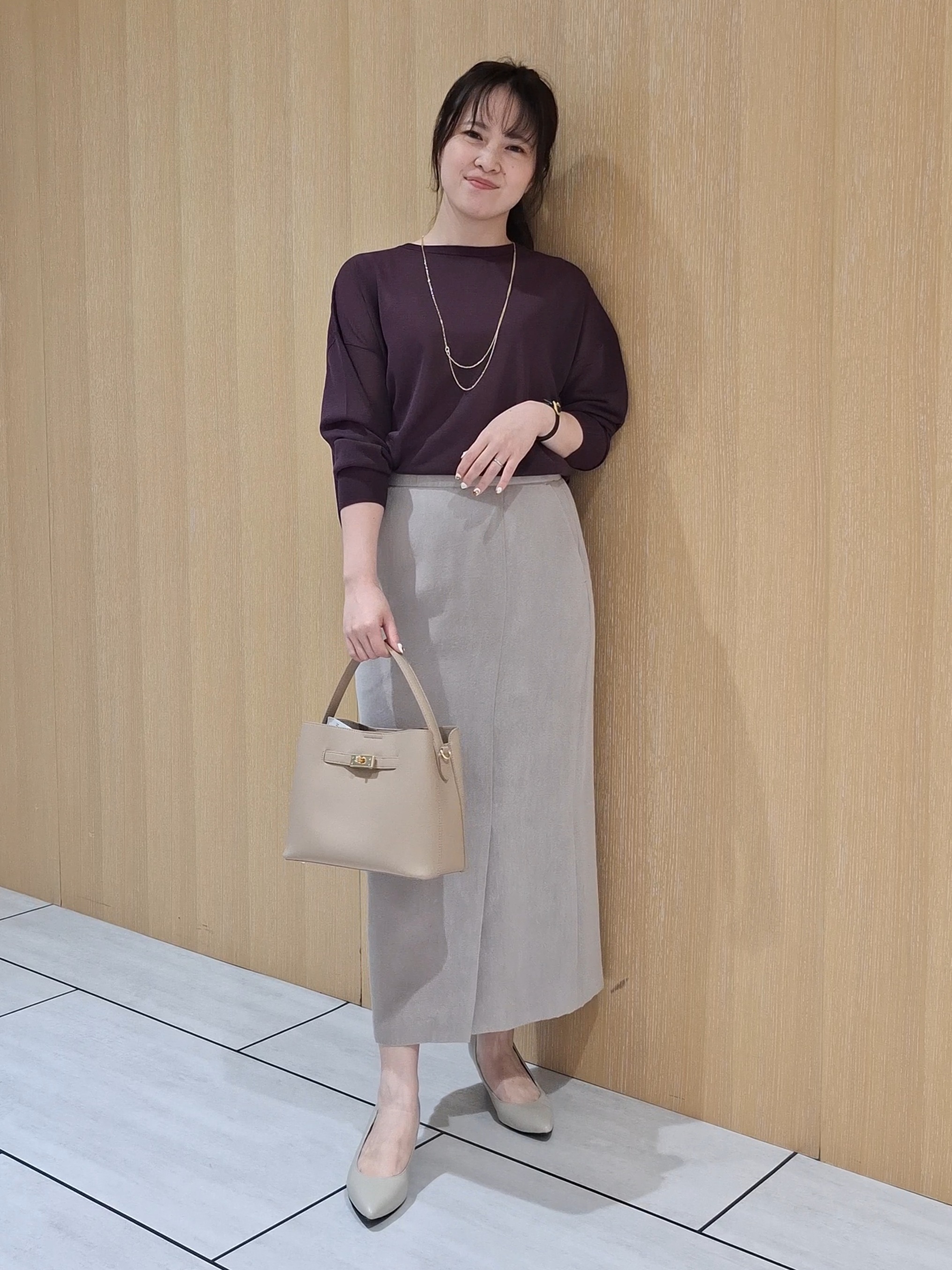YuKaRiさんの「UNTITLED｜【アンサンブル可/秋羽織り/シアー】前後2WAYカーディガン」を使ったコーディネート