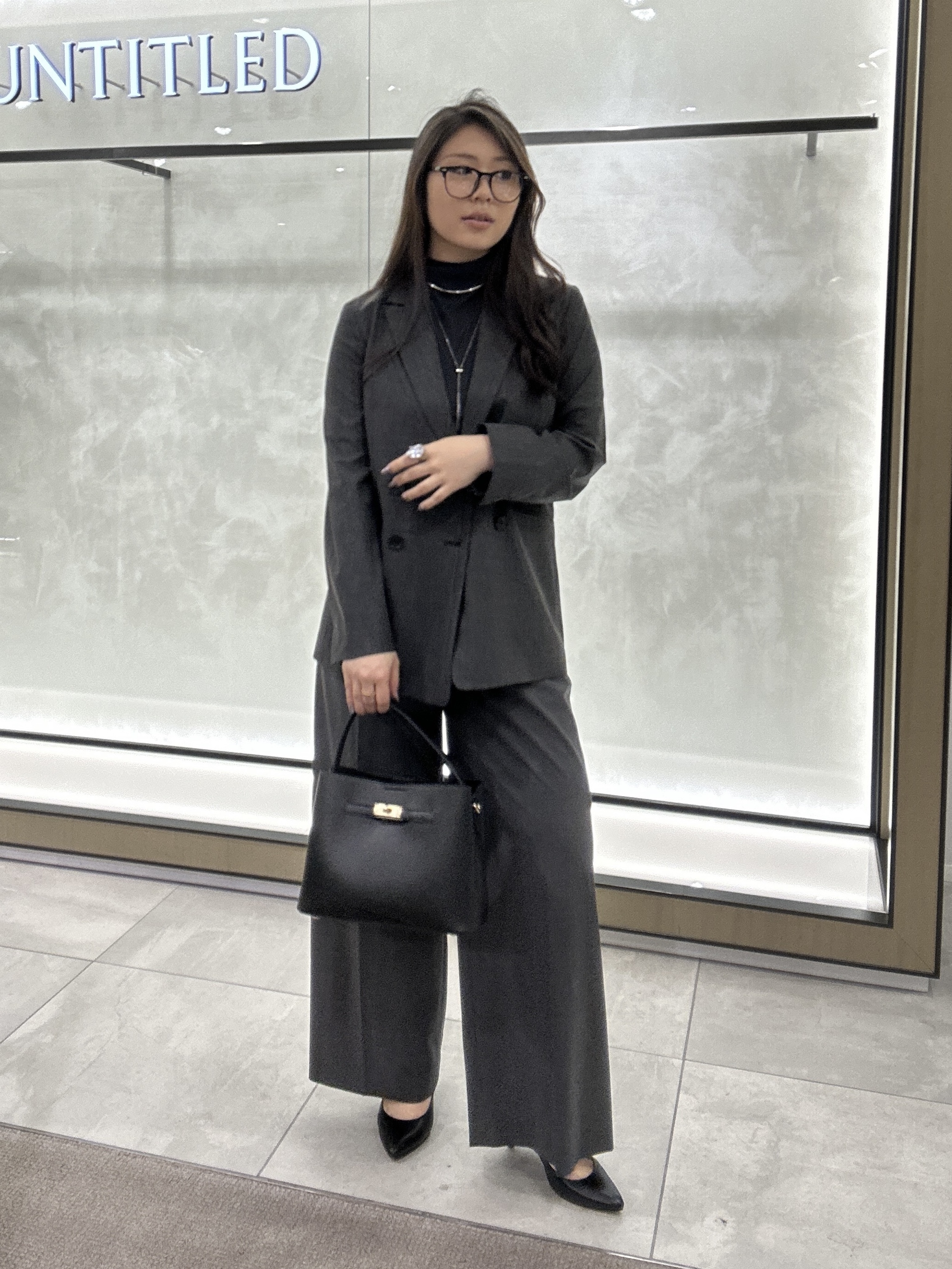 YURIさんの「UNTITLED｜【セットアップ可/秋羽織り/お仕事スーツ】ウールブレンドダブルジャケット」を使ったコーディネート
