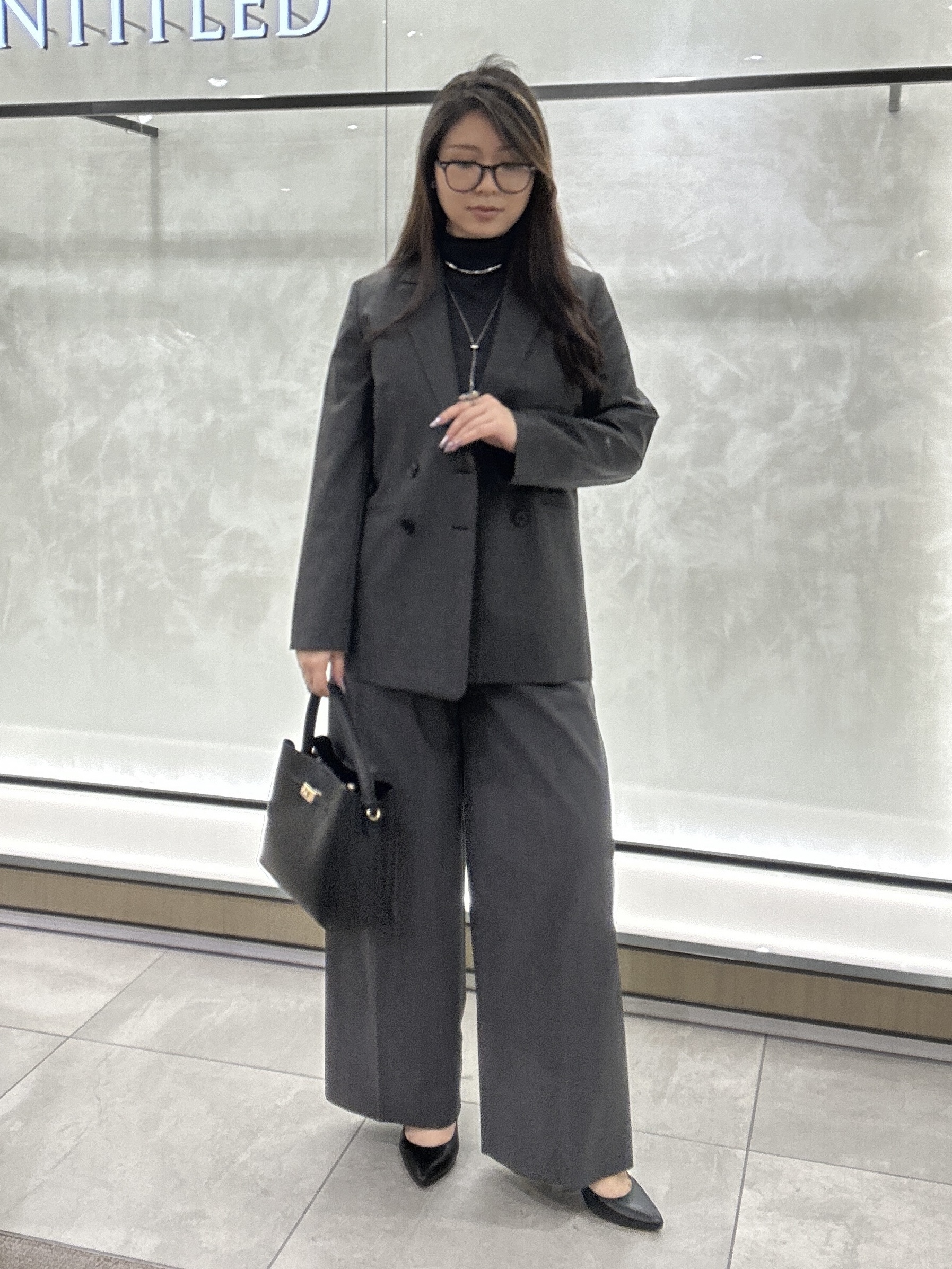 YURIさんの「UNTITLED｜【セットアップ可/秋羽織り/お仕事スーツ】ウールブレンドダブルジャケット」を使ったコーディネート