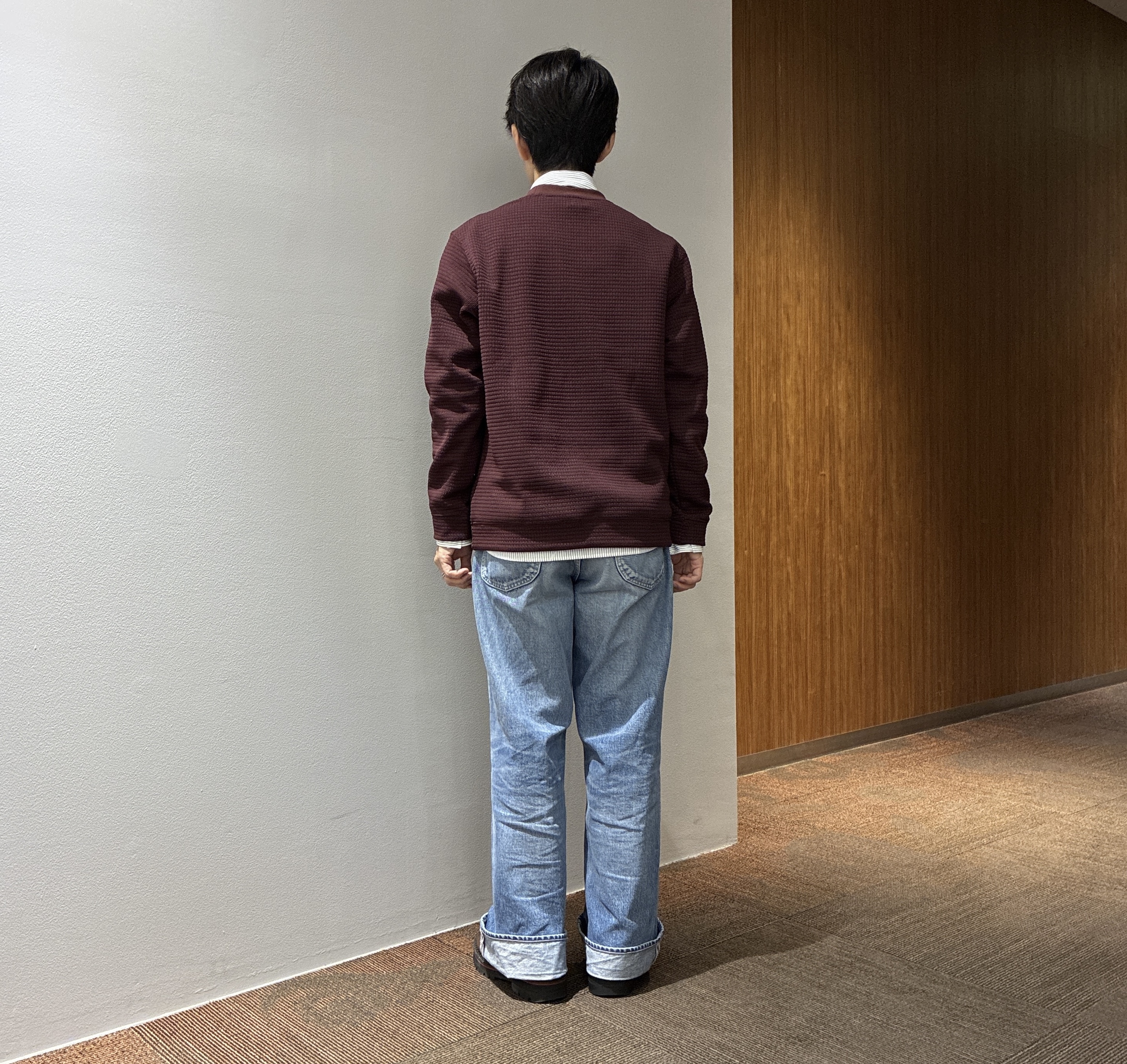 わいずみさんの「TAKEO KIKUCHI｜ニットライクワッフル プルオーバージャージ」を使ったコーディネート