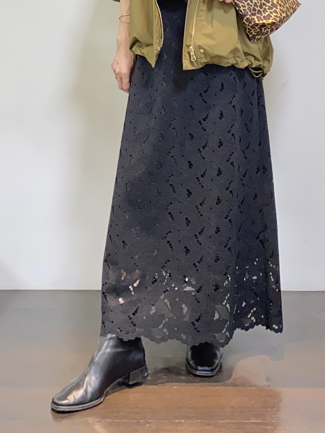 tomoさんの「UNTITLED｜【撥水/秋羽織り】タフタマウンテンパーカー」を使ったコーディネート