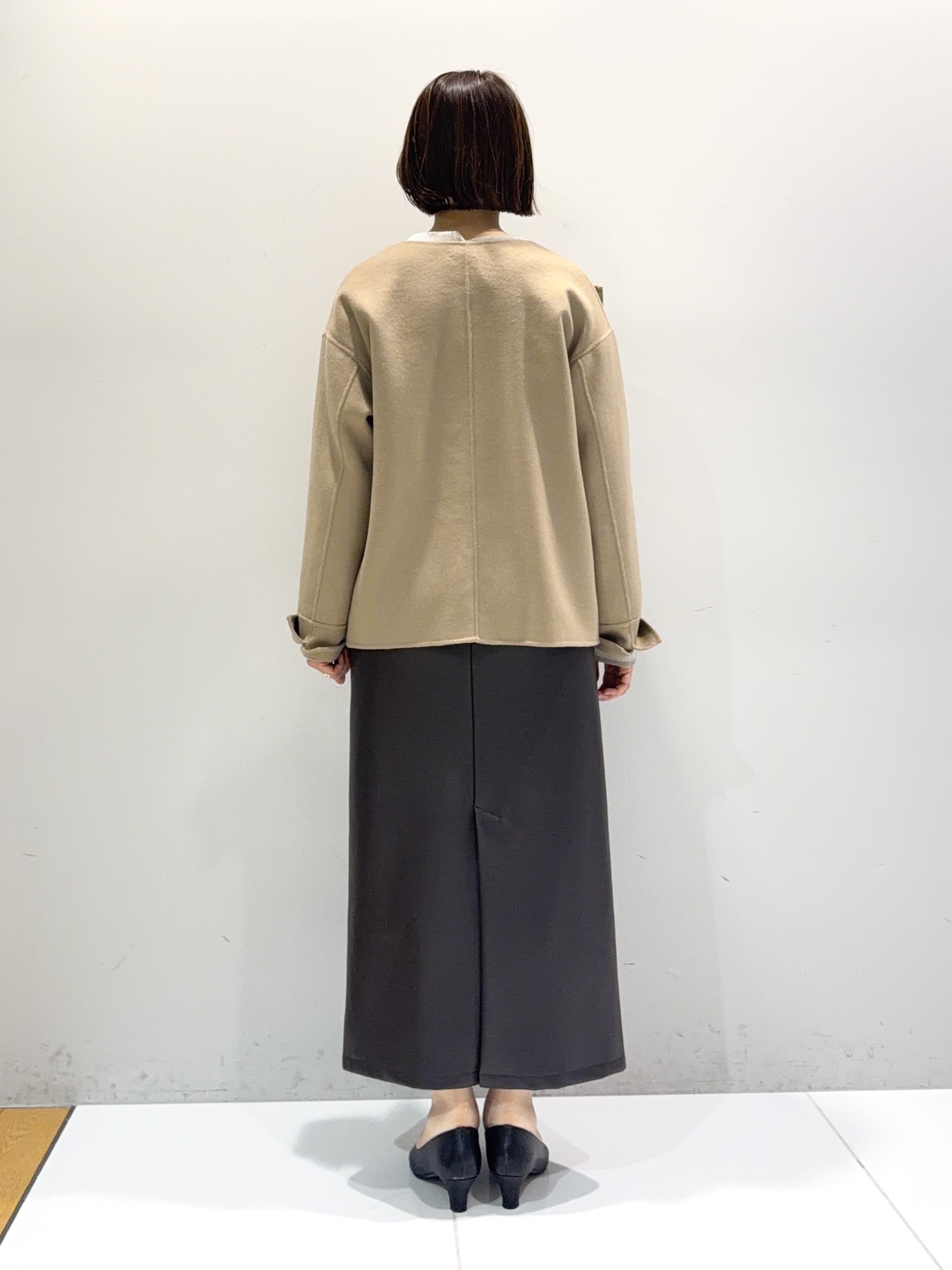 murayamaさんの「INDIVI｜【ラム革／美脚／通勤】レザーパンプス」を使ったコーディネート