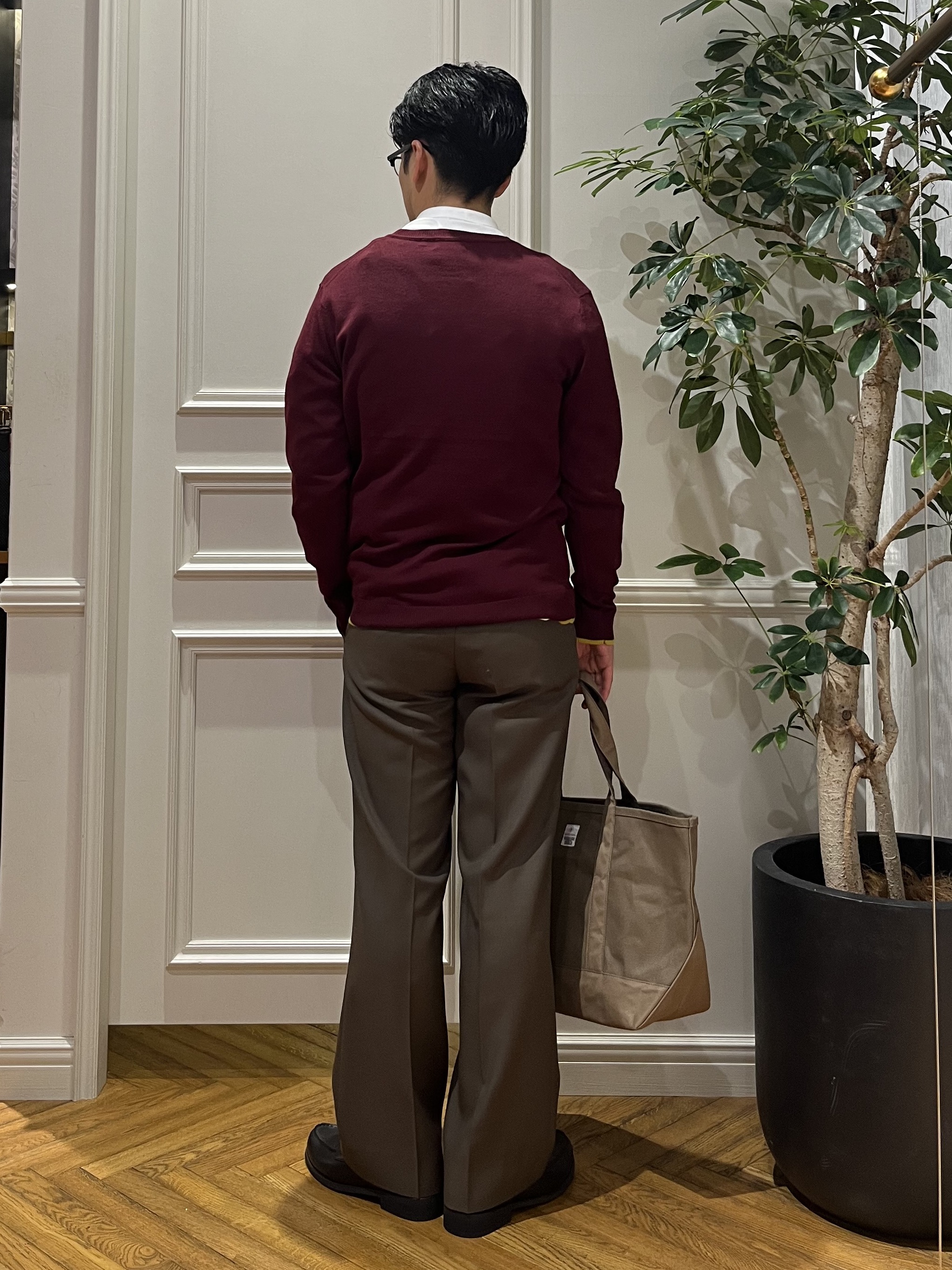 Tokuさんの「DRESSTERIOR｜ゼニアバルーファ キャッシュウール Vネックプルオーバー」を使ったコーディネート