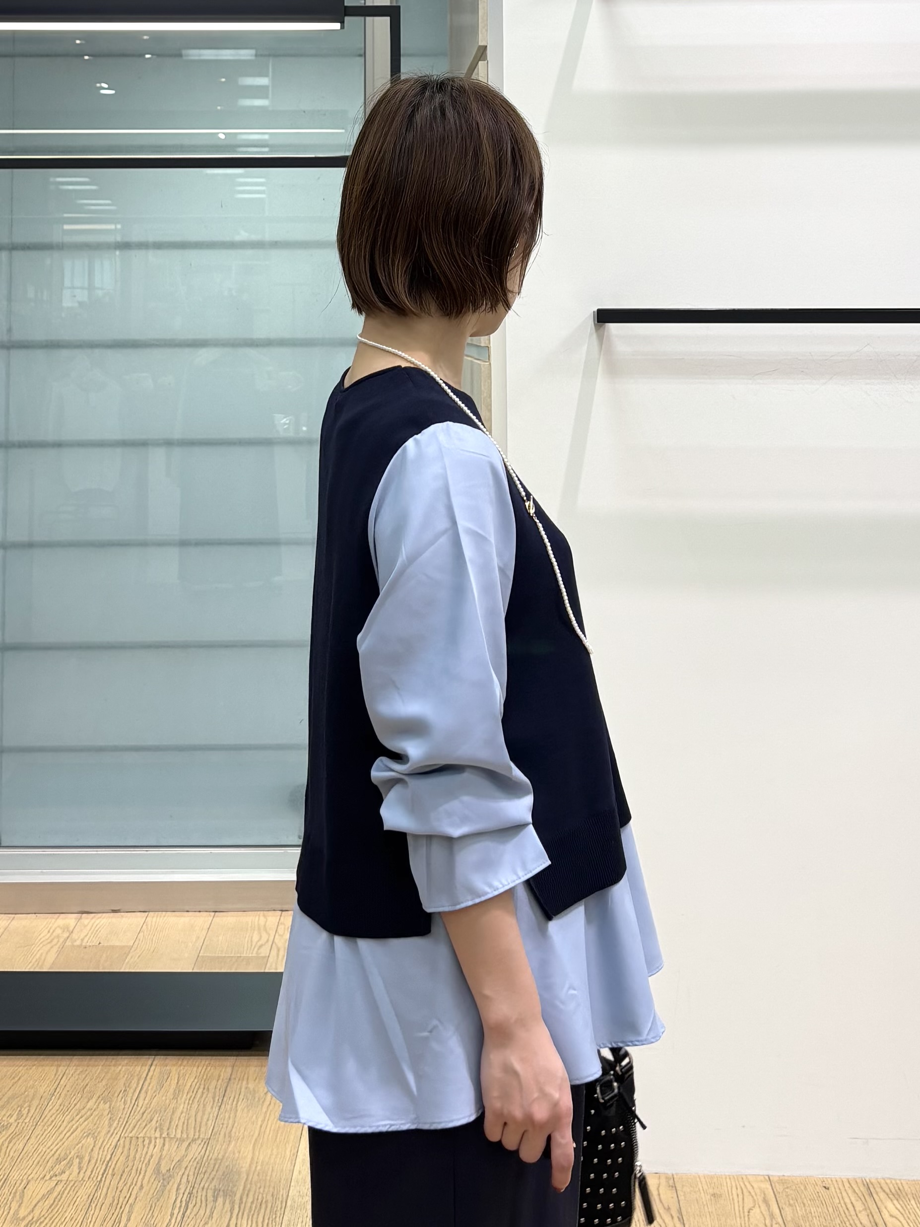 asamiさんの「INDIVI｜【洗える／1枚でコーデ完成】重ね着風ニットトップス」を使ったコーディネート