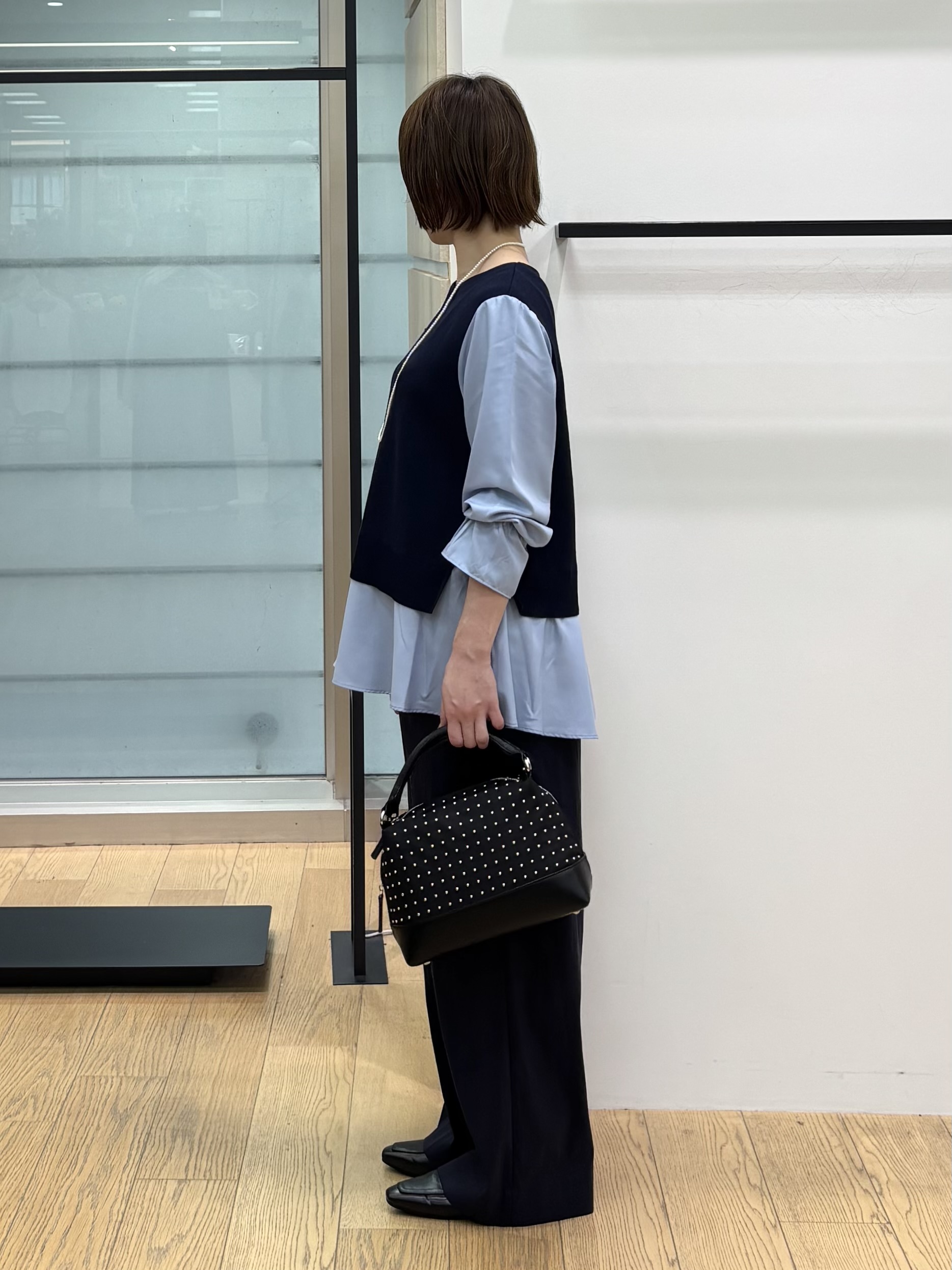 asamiさんの「INDIVI｜【洗える／1枚でコーデ完成】重ね着風ニットトップス」を使ったコーディネート