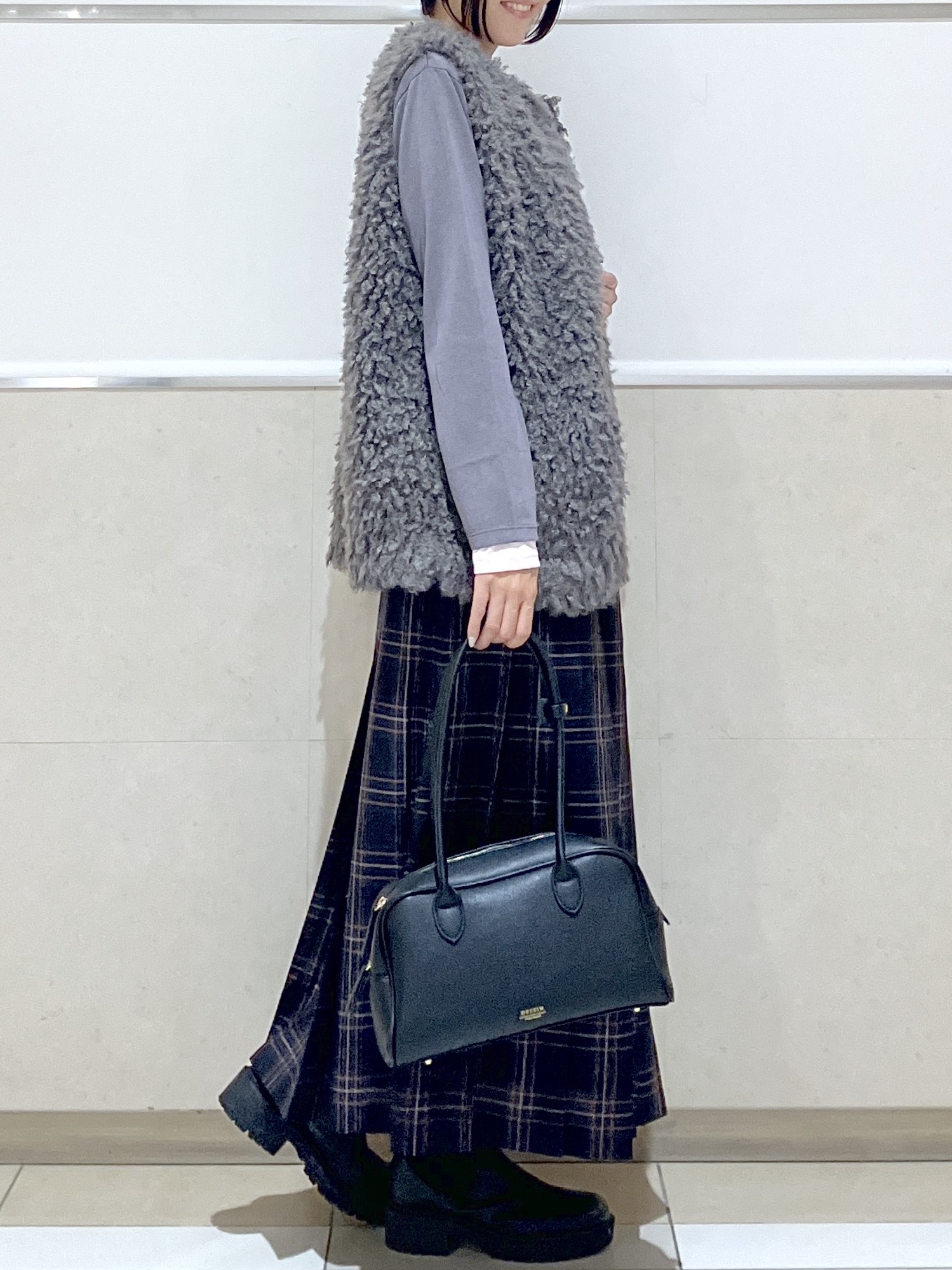 eriko さんの「Dessin｜【セットアイテム/1枚で決まる】配色シアーロンT＆クルーネックカーディガン」を使ったコーディネート