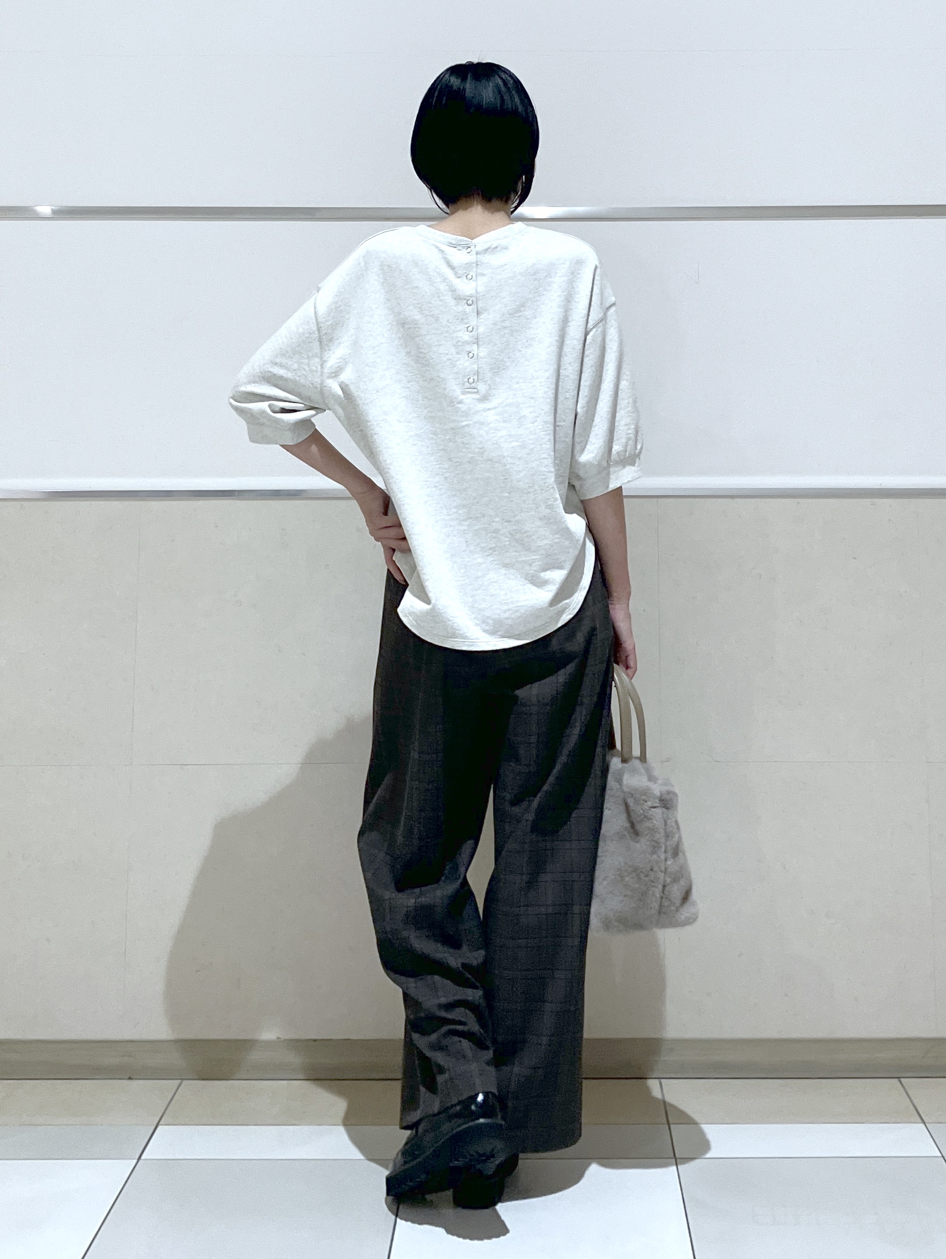 eriko さんの「Dessin｜【高レビュー/洗える/XS-L】バックヘンリーミニ裏毛 5分袖」を使ったコーディネート