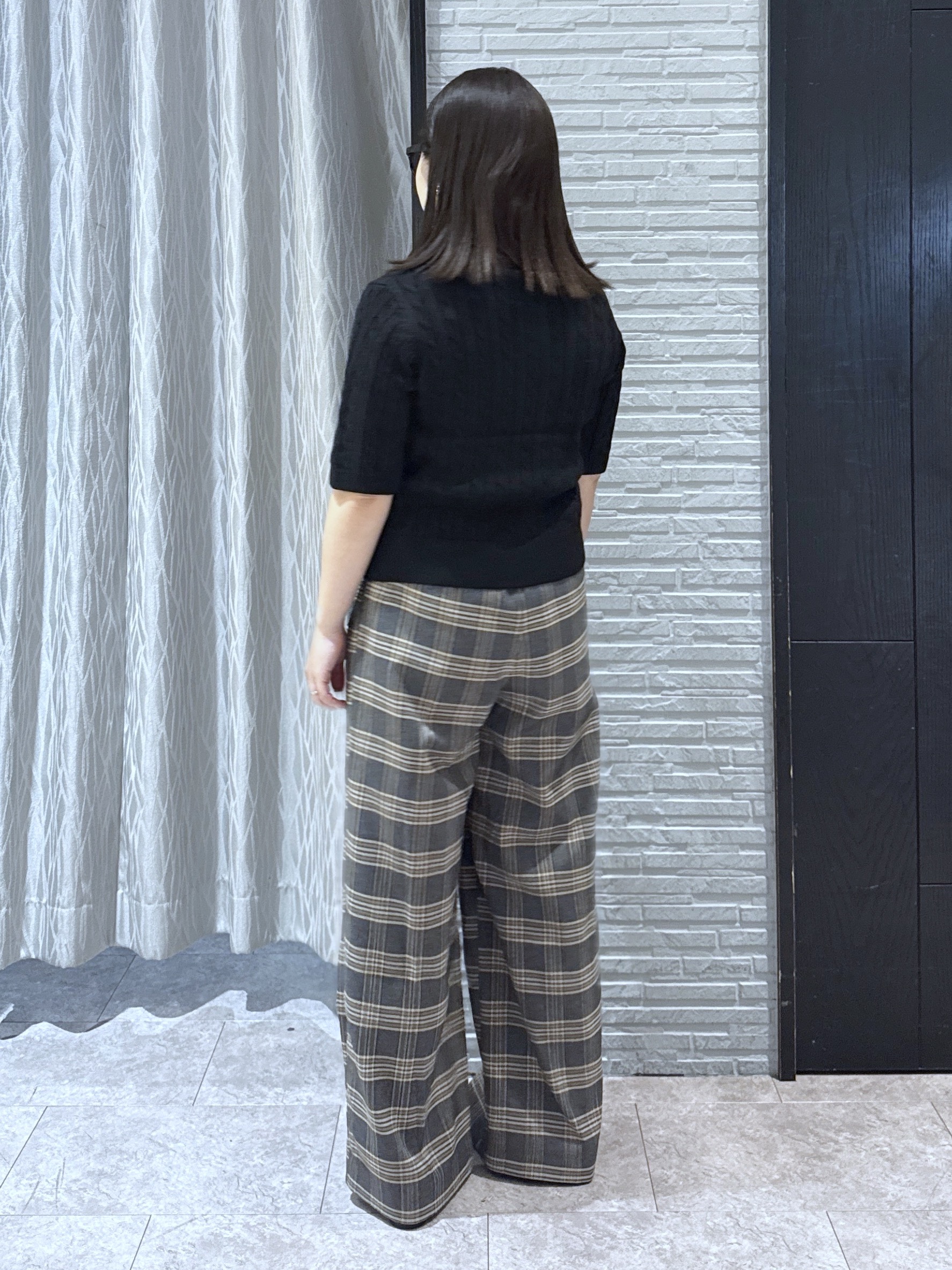 chさんの「THE SHOP TK｜POLO BCS/ケーブル5分袖ニット」を使ったコーディネート