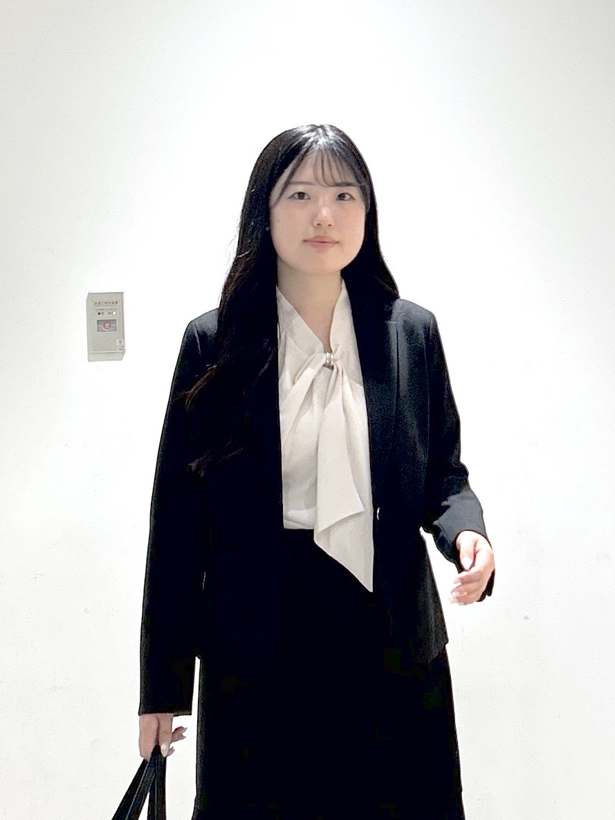 sayaさんの「OPAQUE.CLIP｜【XS-3Lサイズ】ストレッチテーラードジャケット《ウォッシャブル／イージーアイロン》」を使ったコーディネート
