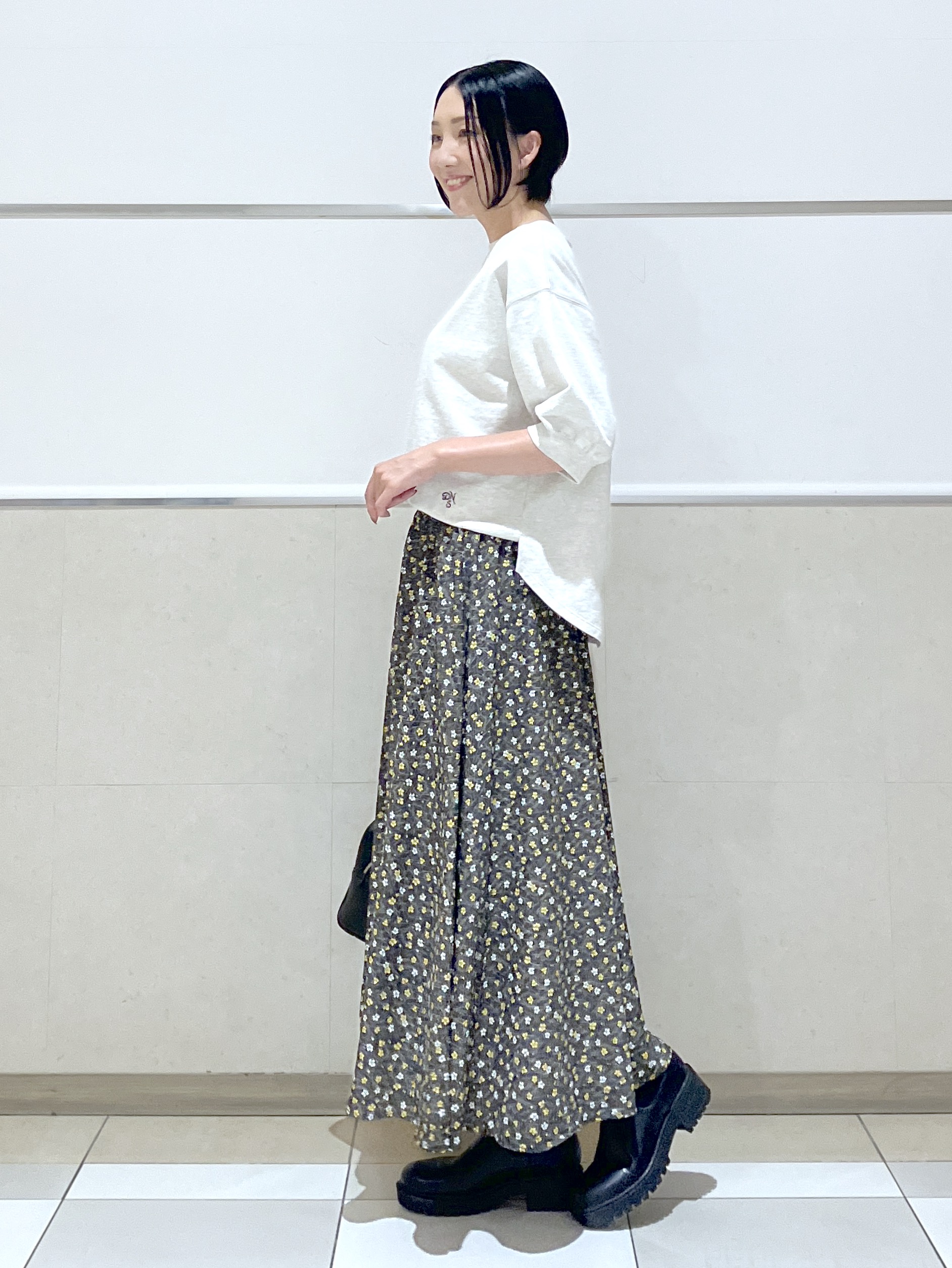eriko さんの「Dessin｜【高レビュー/洗える/XS-L】バックヘンリーミニ裏毛 5分袖」を使ったコーディネート