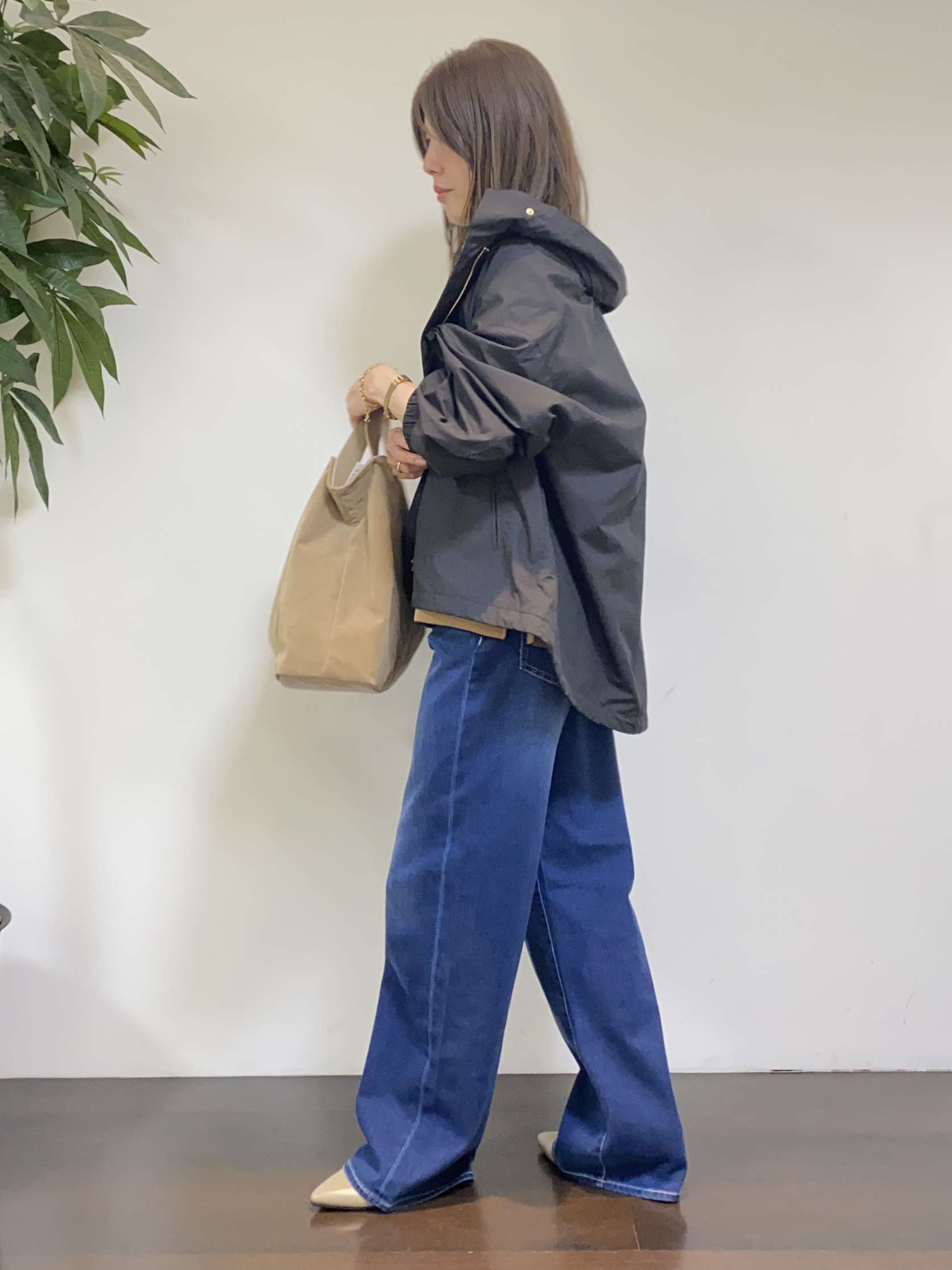 tomoさんの「UNTITLED｜【撥水/秋羽織り/2way】タフタマウンテンパーカー」を使ったコーディネート