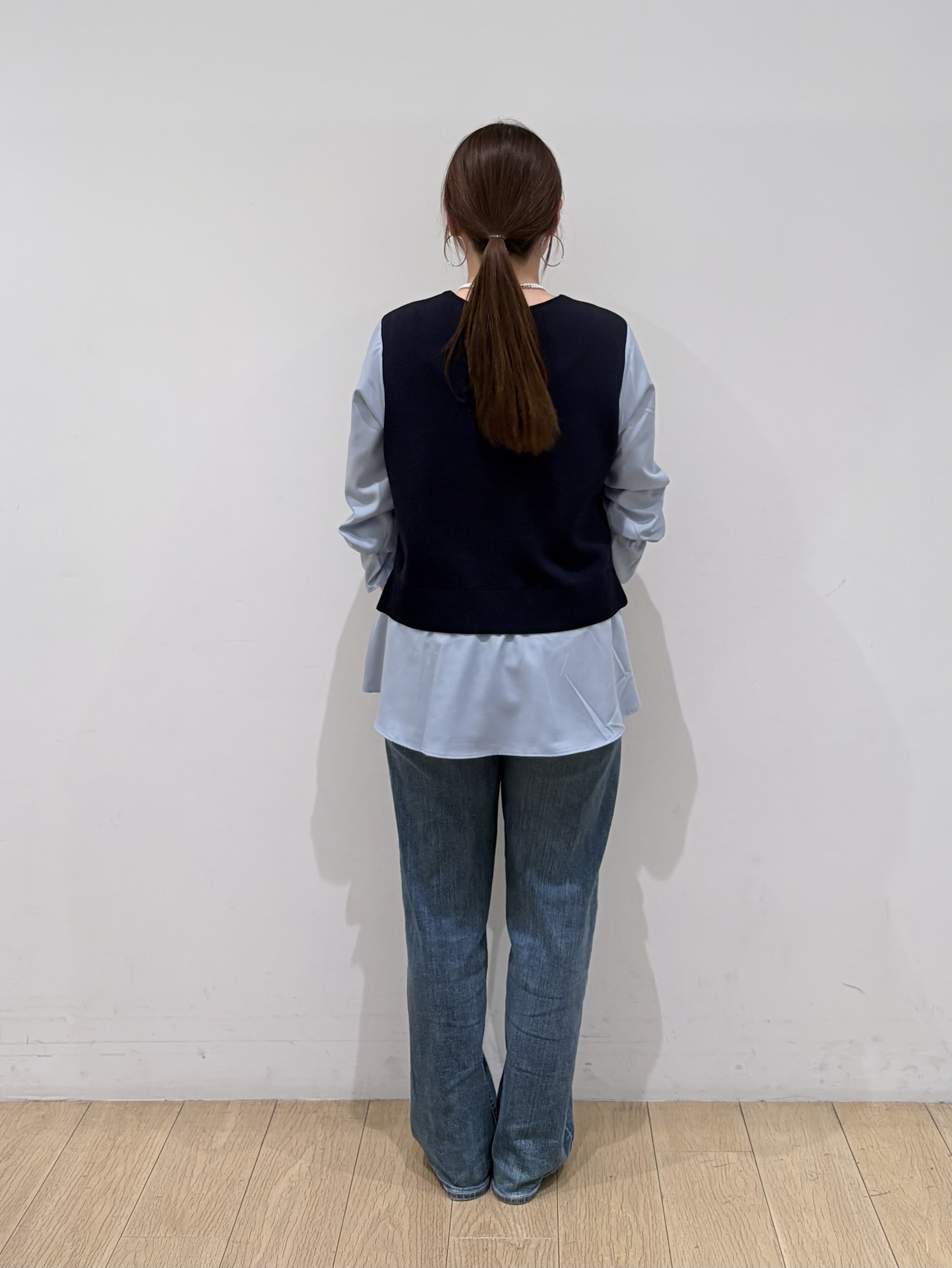 maiさんの「INDIVI｜【洗える／1枚でコーデ完成】重ね着風ニットトップス」を使ったコーディネート