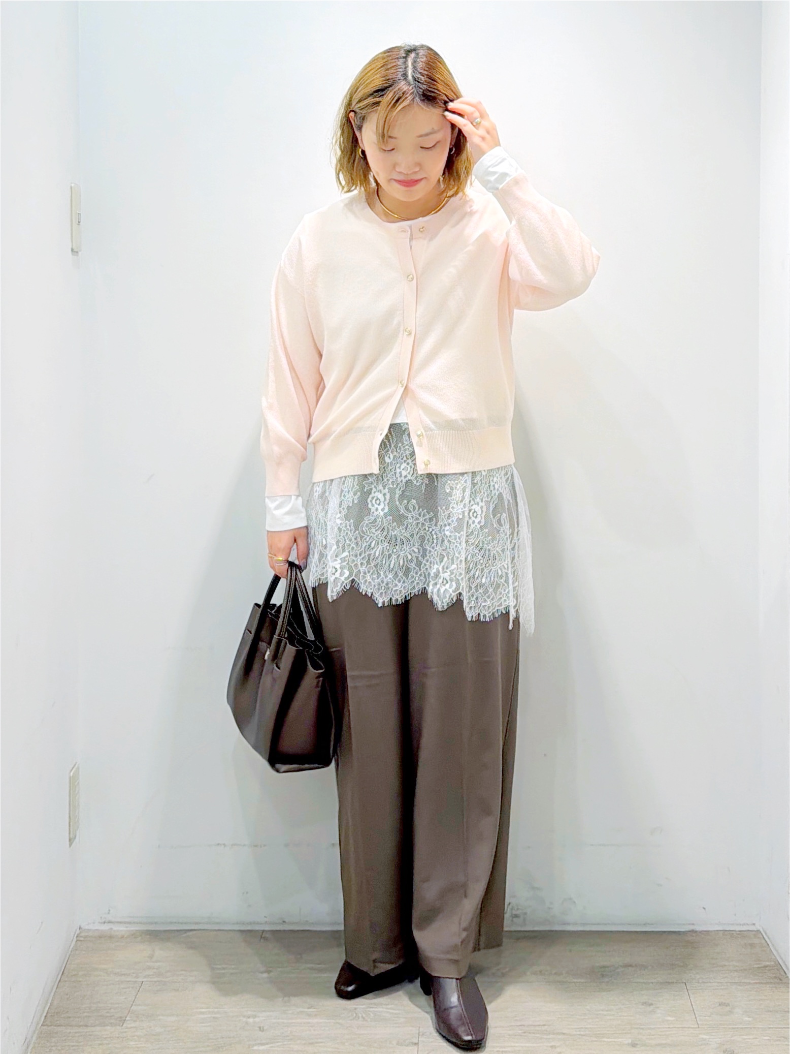 sumicaさんの「OPAQUE.CLIP｜【８色展開】柄アソートシアーカーディガン《洗濯機OK》」を使ったコーディネート