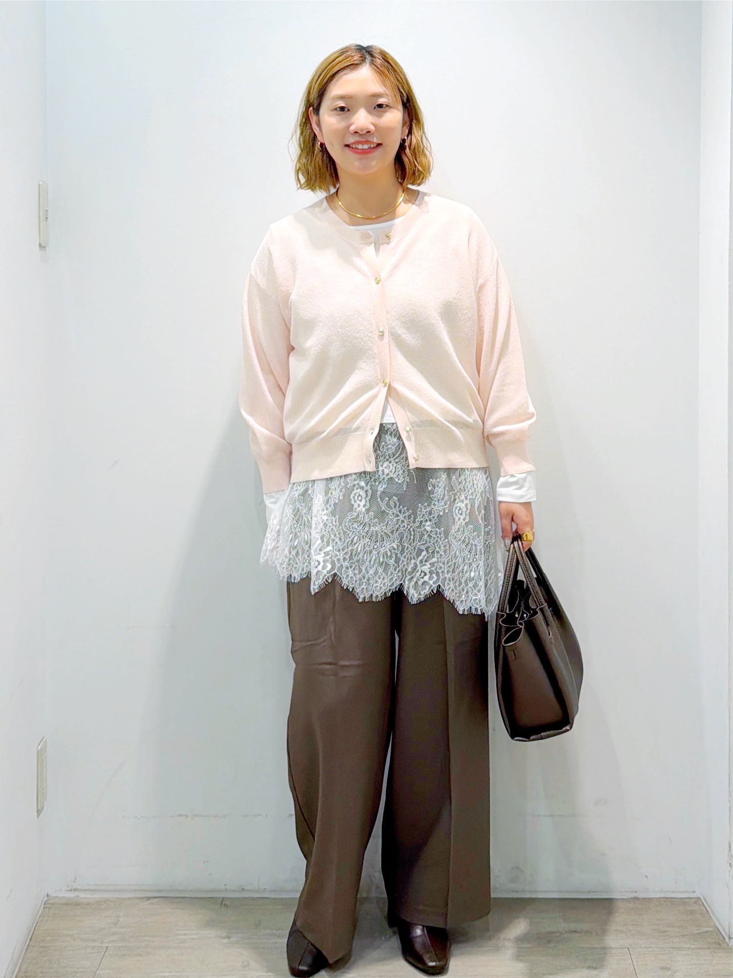 sumicaさんの「OPAQUE.CLIP｜【８色展開】柄アソートシアーカーディガン《洗濯機OK》」を使ったコーディネート