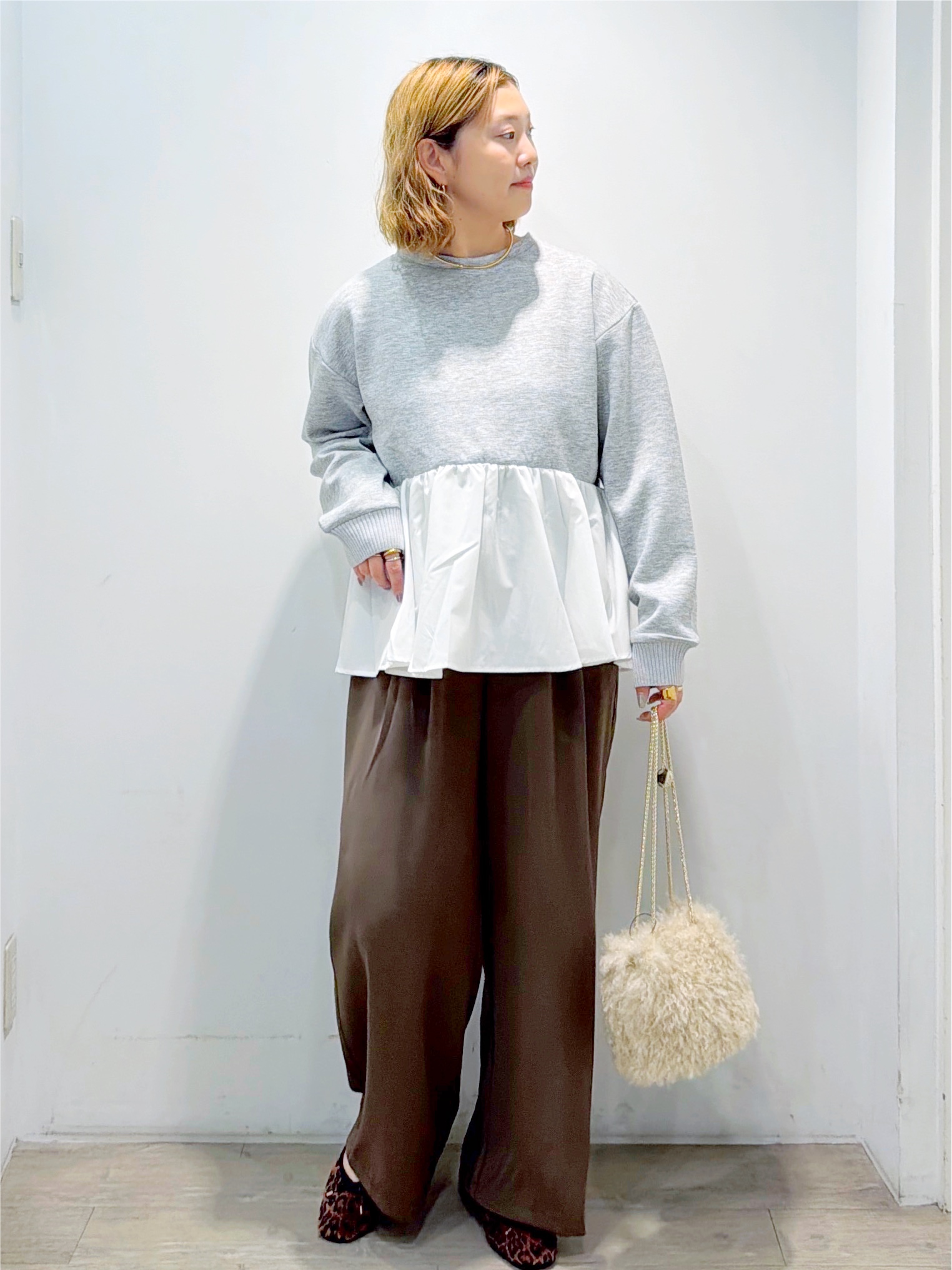 sumicaさんの「OPAQUE.CLIP｜ペプラムドッキングトップス【洗濯機OK】」を使ったコーディネート