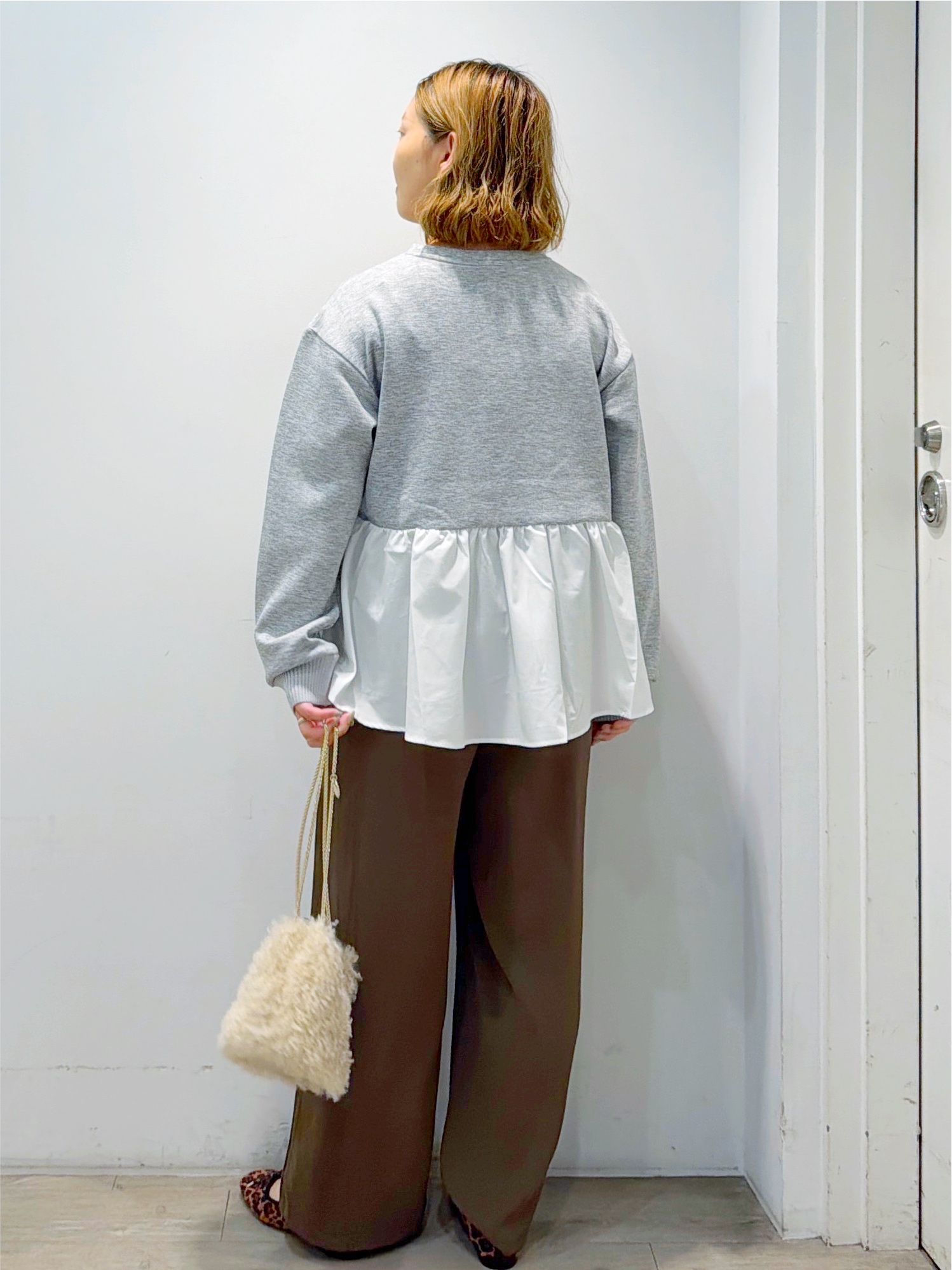 sumicaさんの「OPAQUE.CLIP｜ペプラムドッキングトップス【洗濯機OK】」を使ったコーディネート