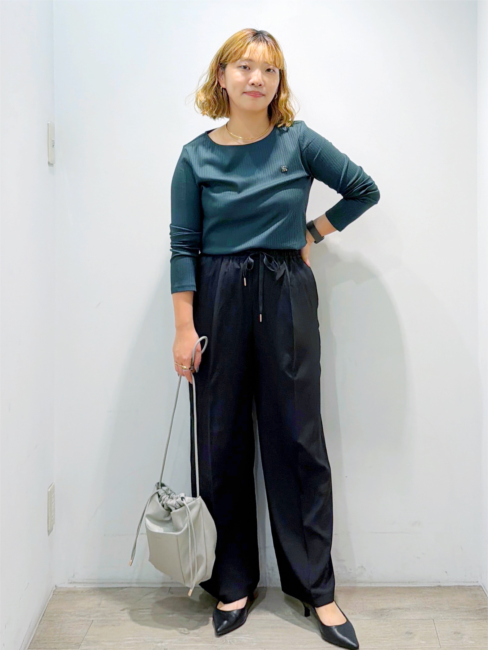 sumicaさんの「OPAQUE.CLIP｜【接触冷感／UVケア】テレコボートネックトップス《洗濯機OK》」を使ったコーディネート