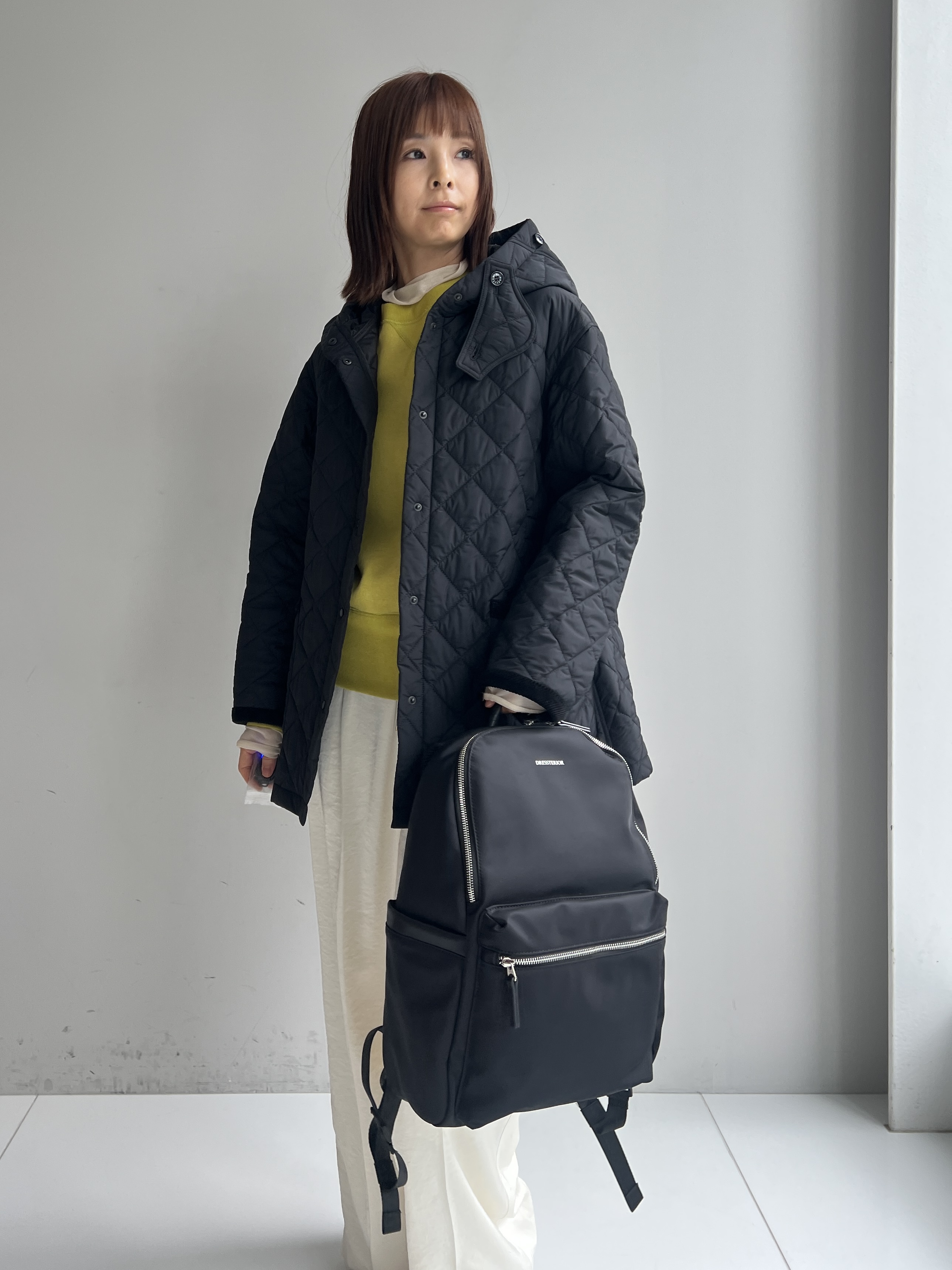 misaさんの「DRESSTERIOR｜サテンイージーパンツ」を使ったコーディネート