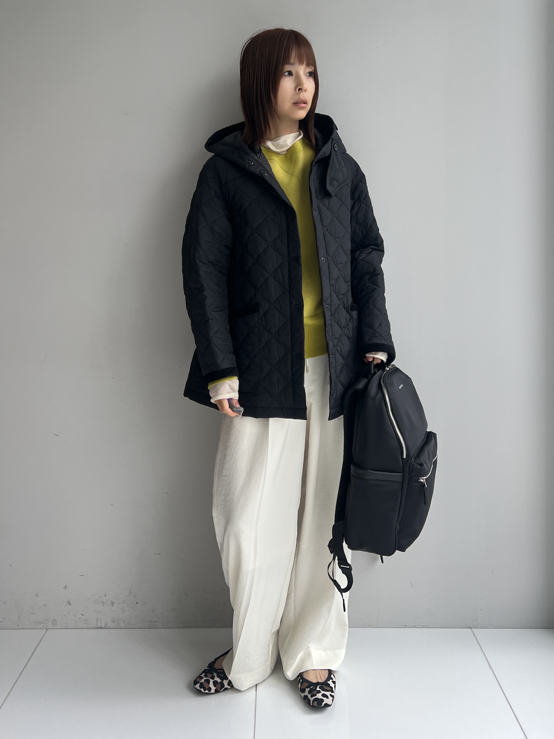 misaさんの「DRESSTERIOR｜サテンイージーパンツ」を使ったコーディネート