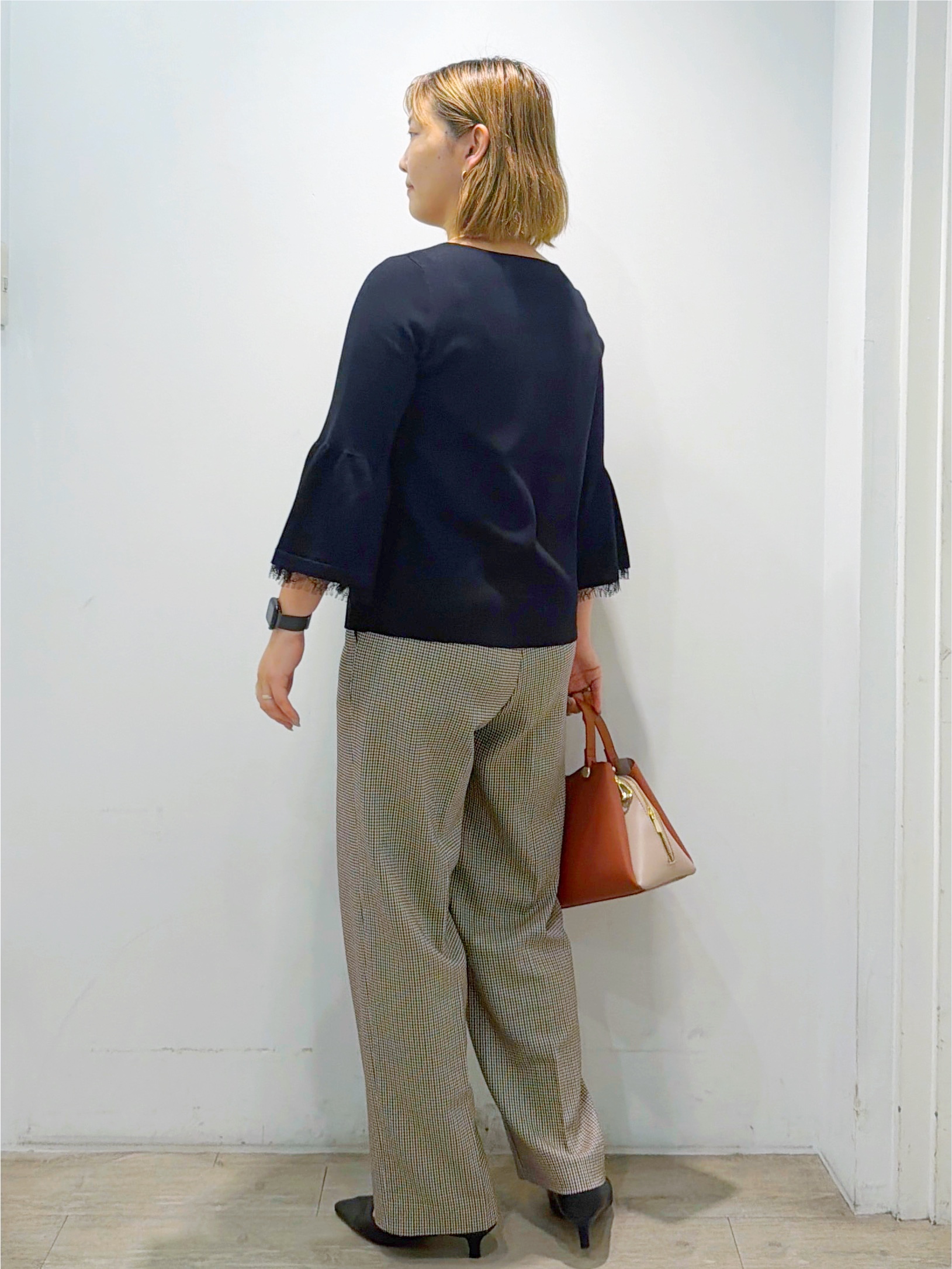 sumicaさんの「OPAQUE.CLIP｜【UVケア】フレアスリーブニット／袖口レースアソート《洗濯機OK／遮熱性》」を使ったコーディネート