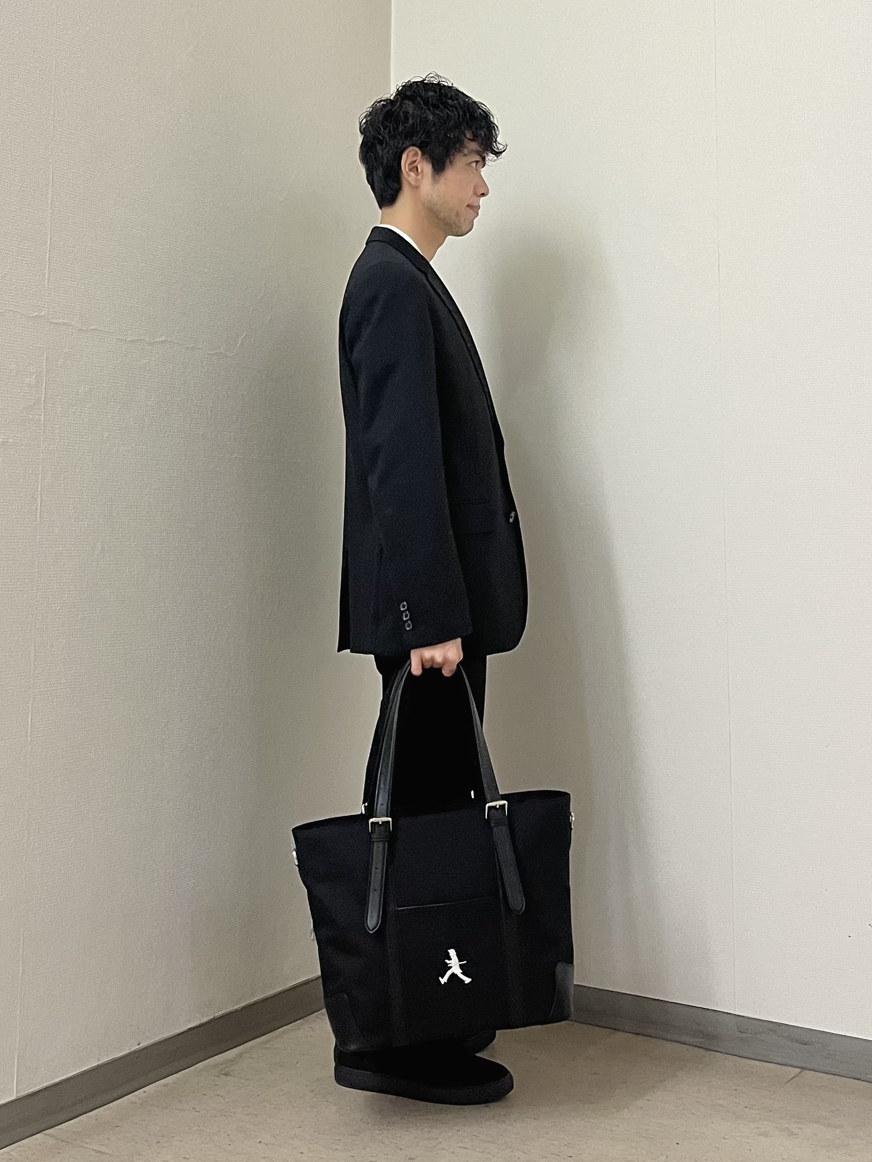 URAさんの「TAKEO KIKUCHI｜【BOWLER HAT LABEL】CARREMANツイルジャージ　ジャケット」を使ったコーディネート