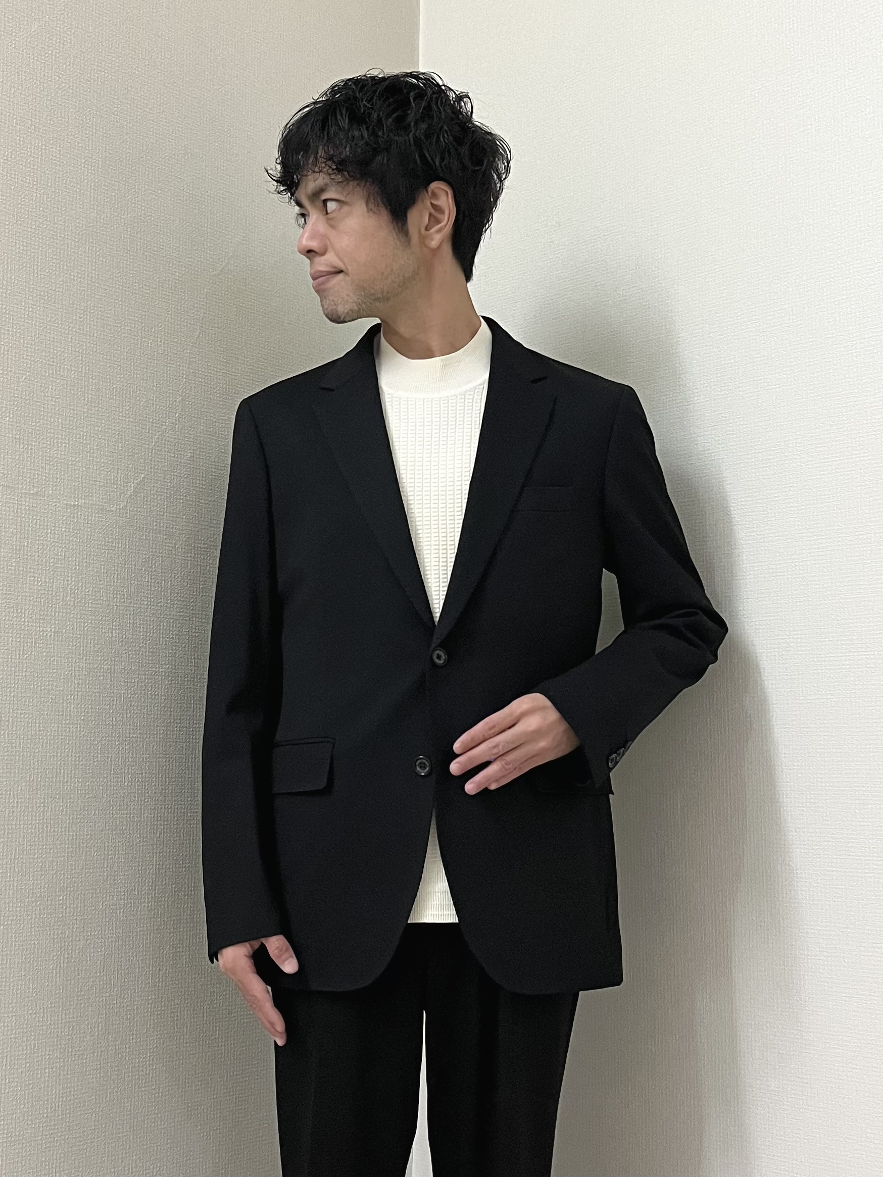 URAさんの「TAKEO KIKUCHI｜【BOWLER HAT LABEL】CARREMANツイルジャージ　ジャケット」を使ったコーディネート