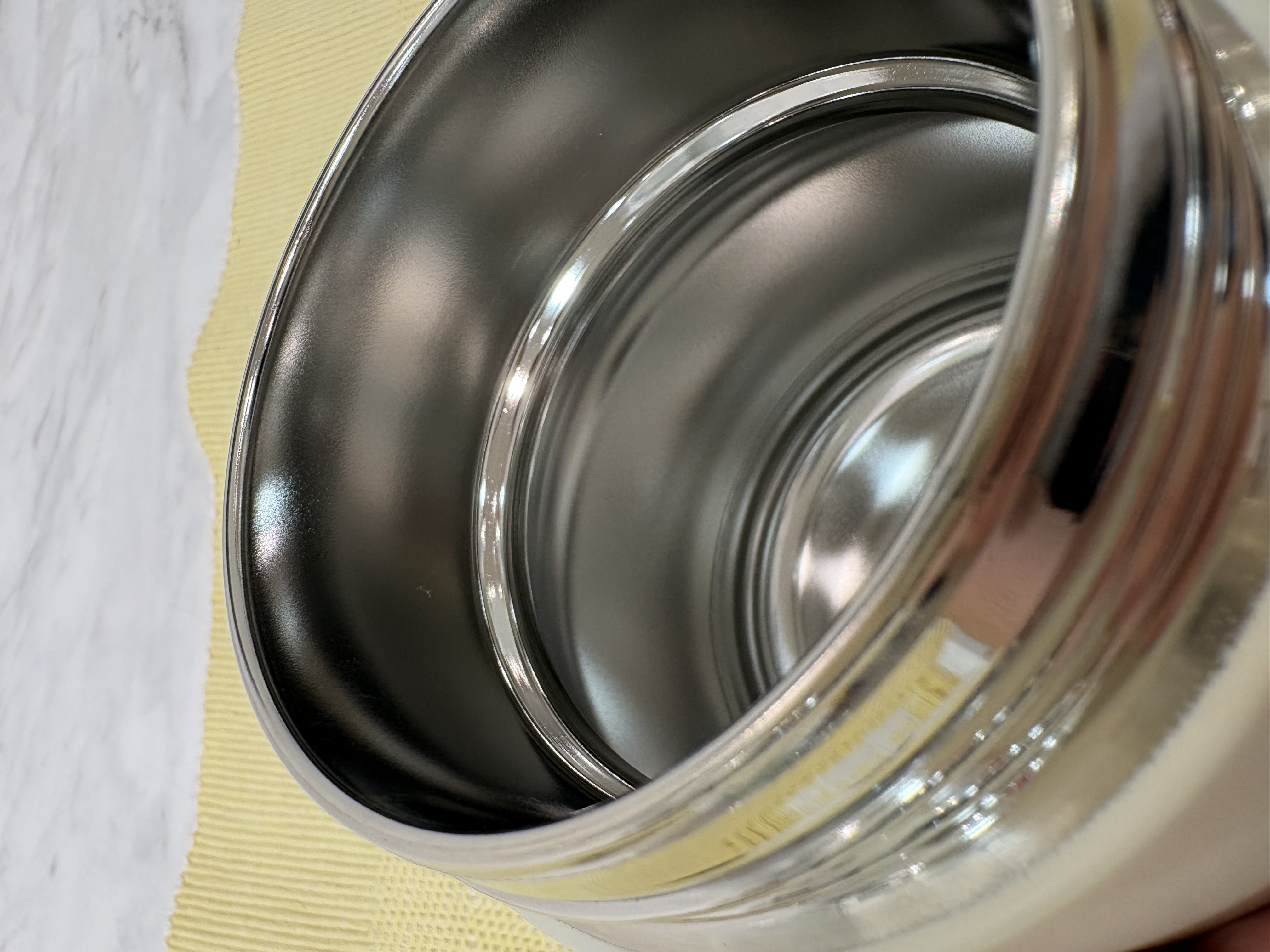 アキさんの「212 KITCHEN STORE｜シームレスせん ステンレススープジャー 300ml BE ＜ZOJIRUSHI  象印＞」を使ったコーディネート