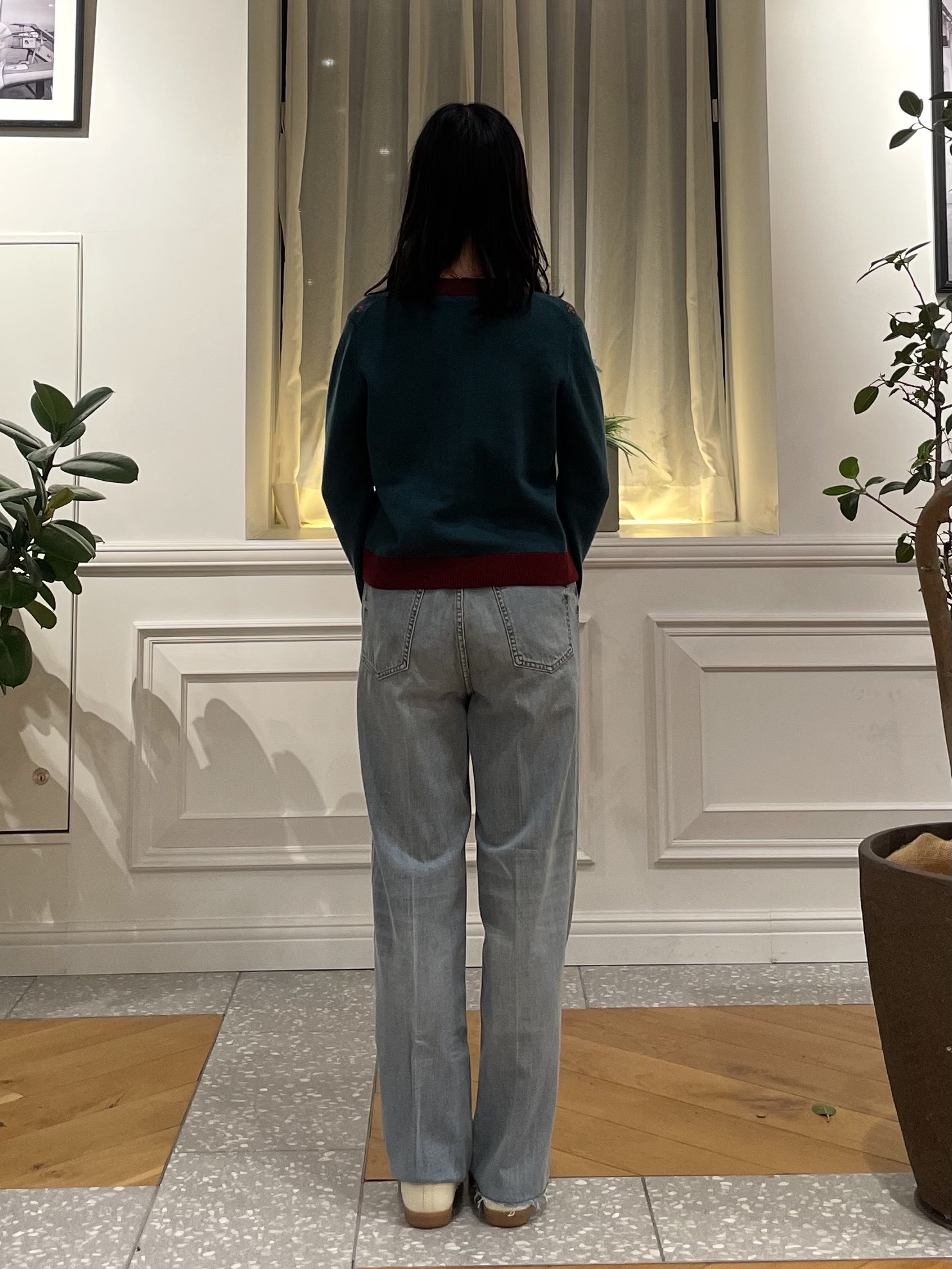 Lilyさんの「DRESSTERIOR｜リリークレストカーディガン」を使ったコーディネート