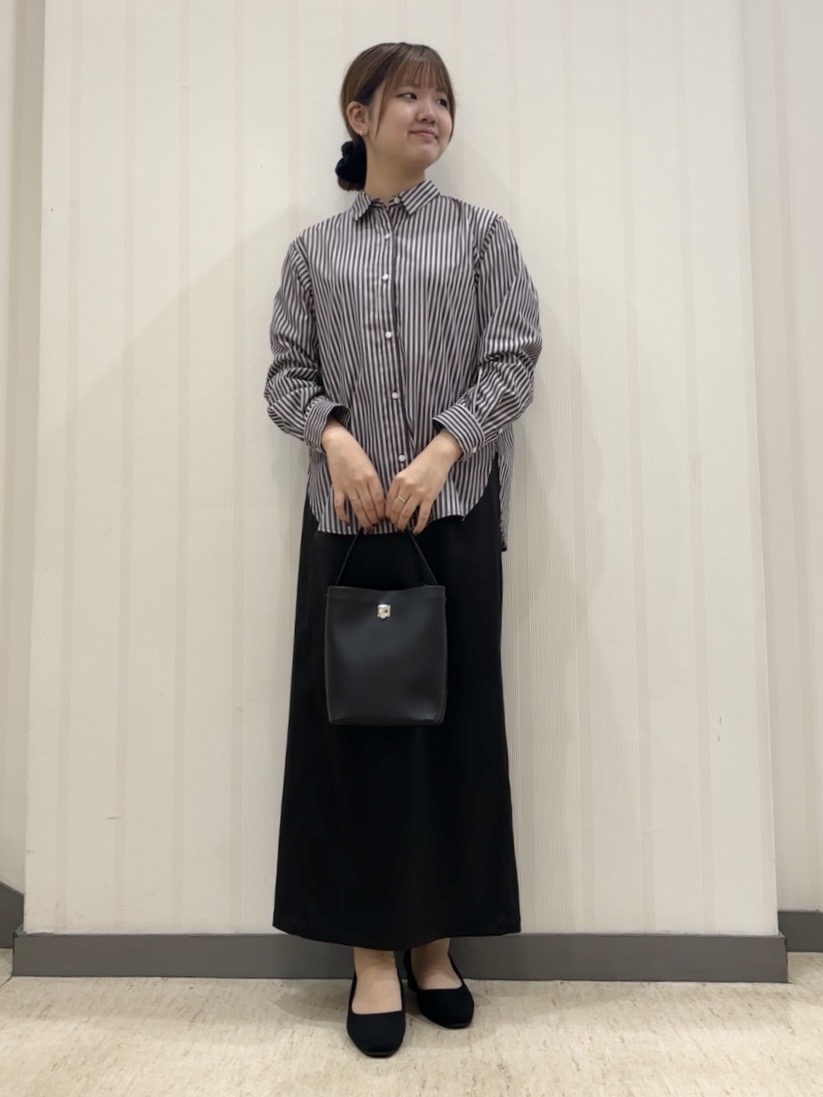 ちひさんの「INDIVI｜【2WAY／ストライプ柄】ベーシックシャツ」を使ったコーディネート